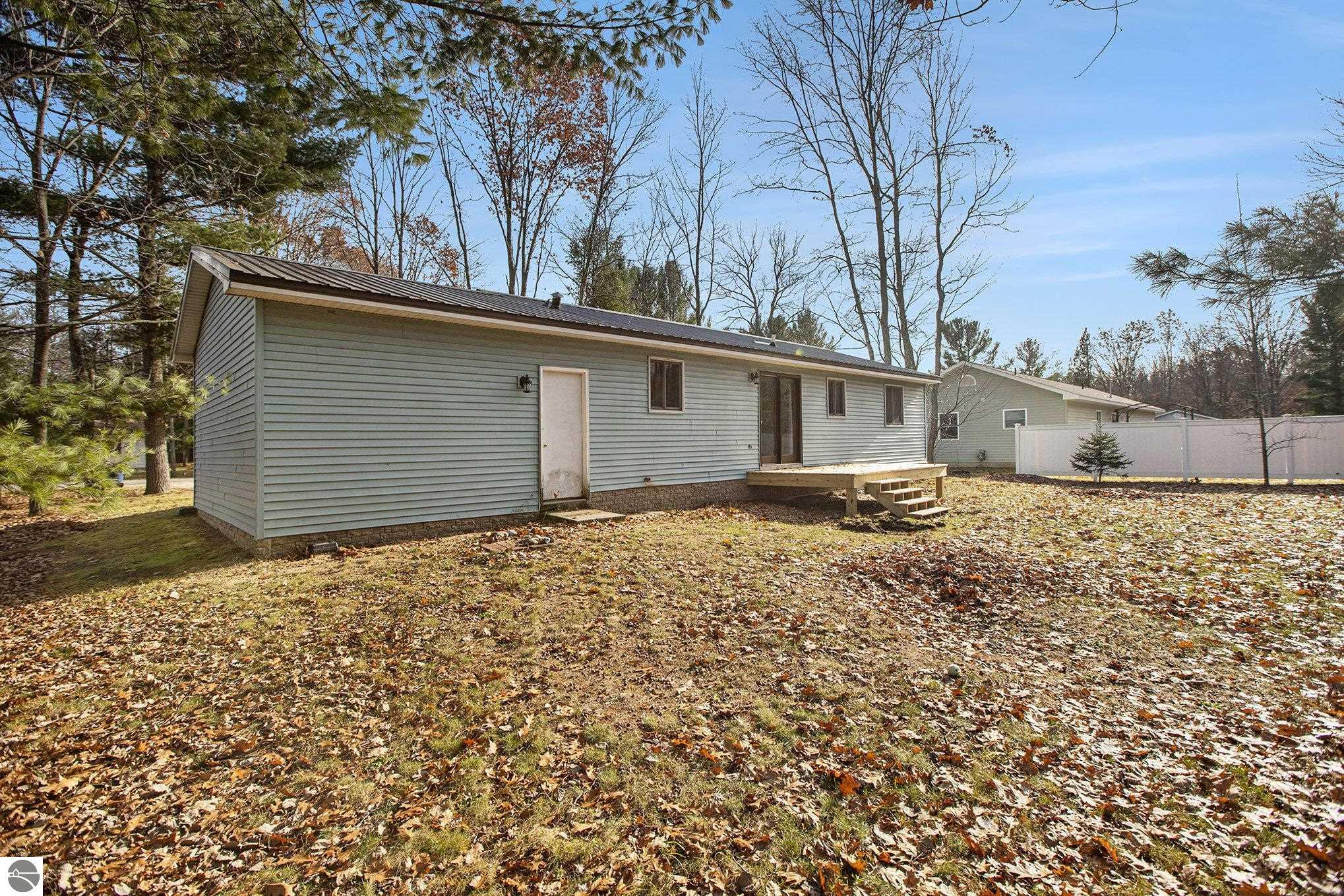 1539 NE Katinka Drive, Kalkaska, MI 49646 — Photo 25