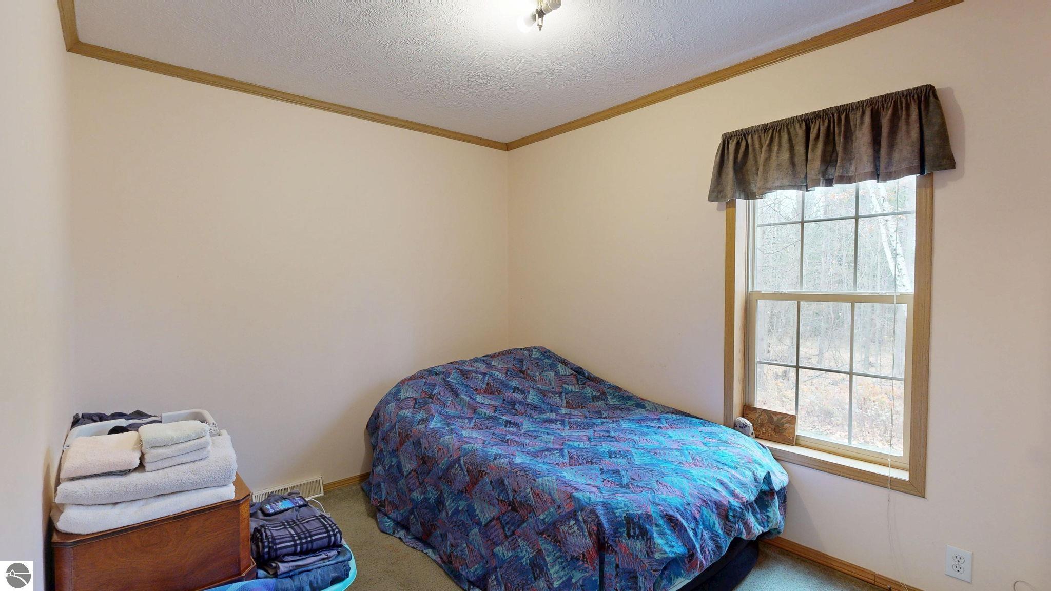 6524 E Edgar Road, Vestaburg, MI 48891 — Photo 14