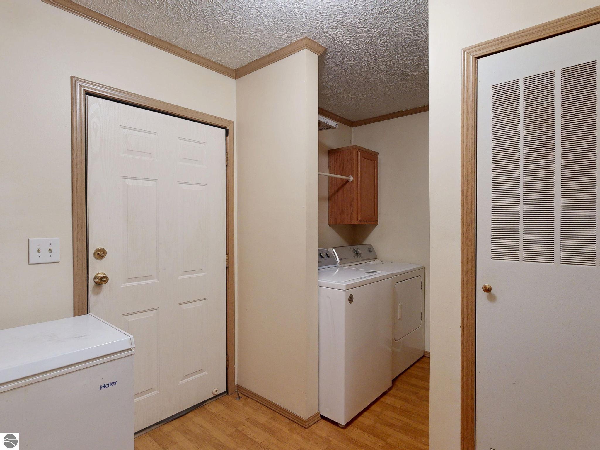 6524 E Edgar Road, Vestaburg, MI 48891 — Photo 20