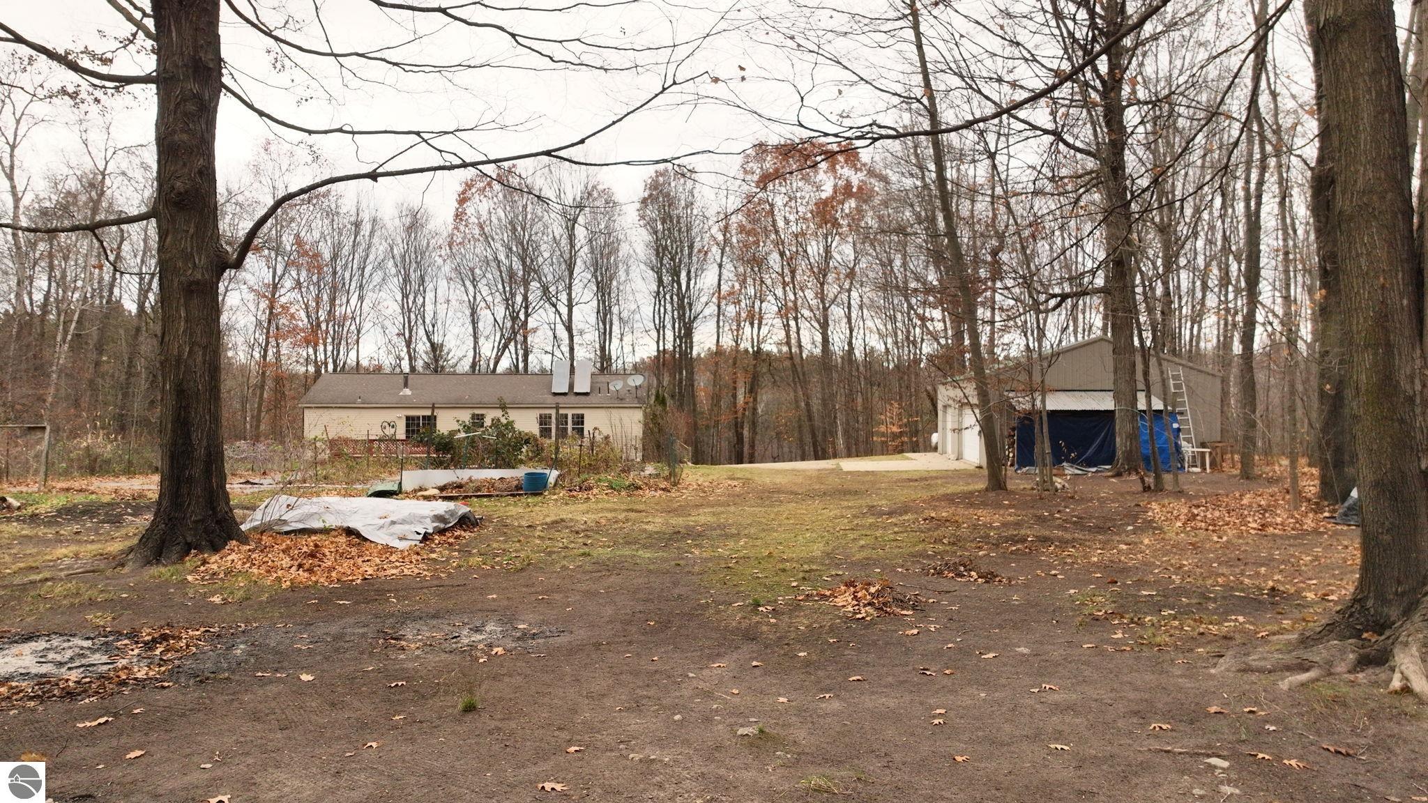 6524 E Edgar Road, Vestaburg, MI 48891 — Photo 47