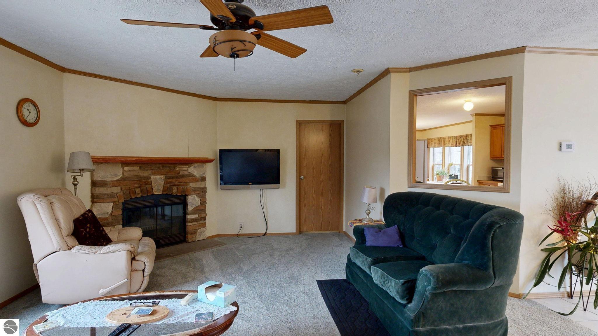 6524 E Edgar Road, Vestaburg, MI 48891 — Photo 6