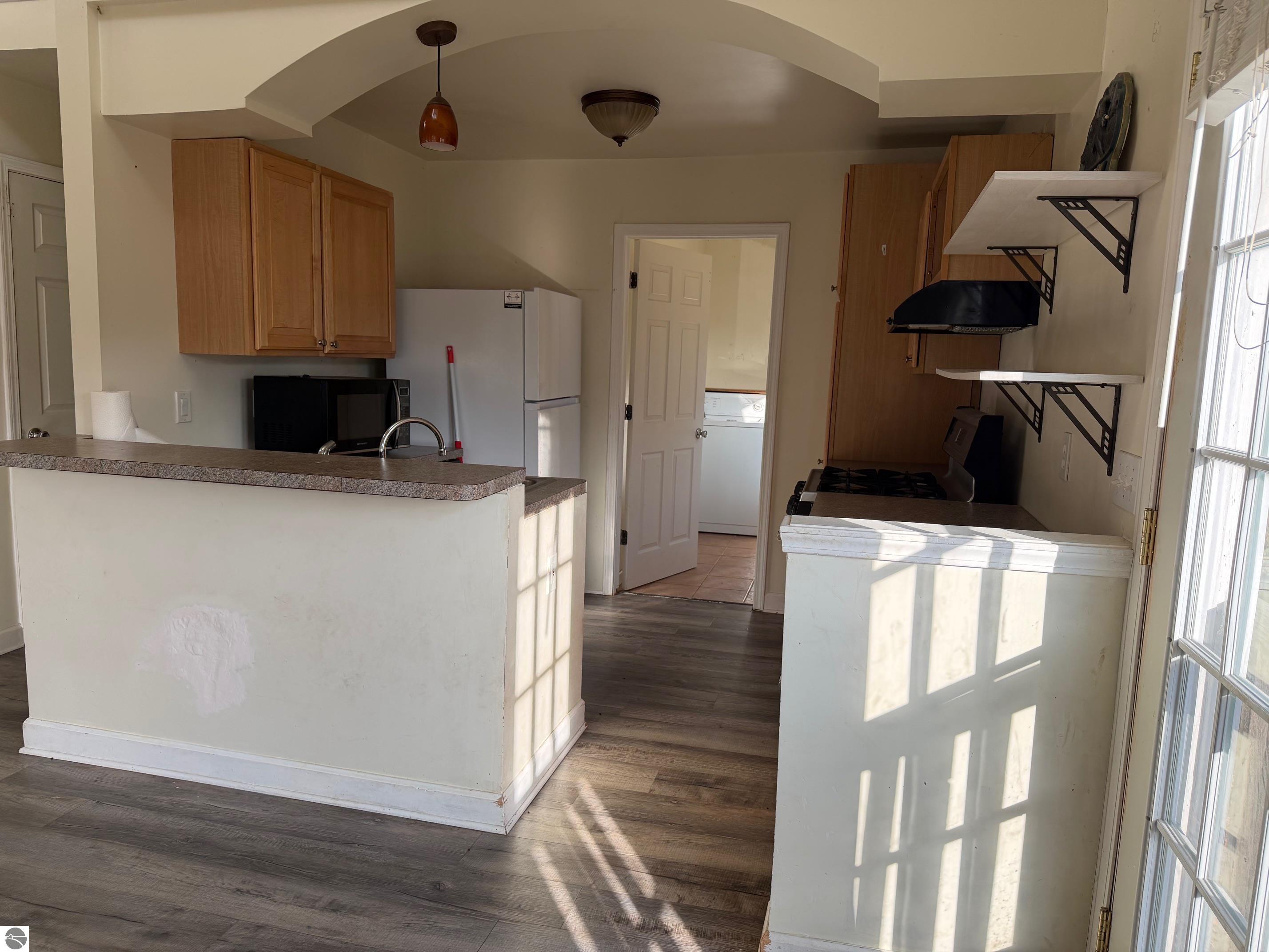 1040 Cordoba, Lake Isabella, MI 48893 — Photo 2