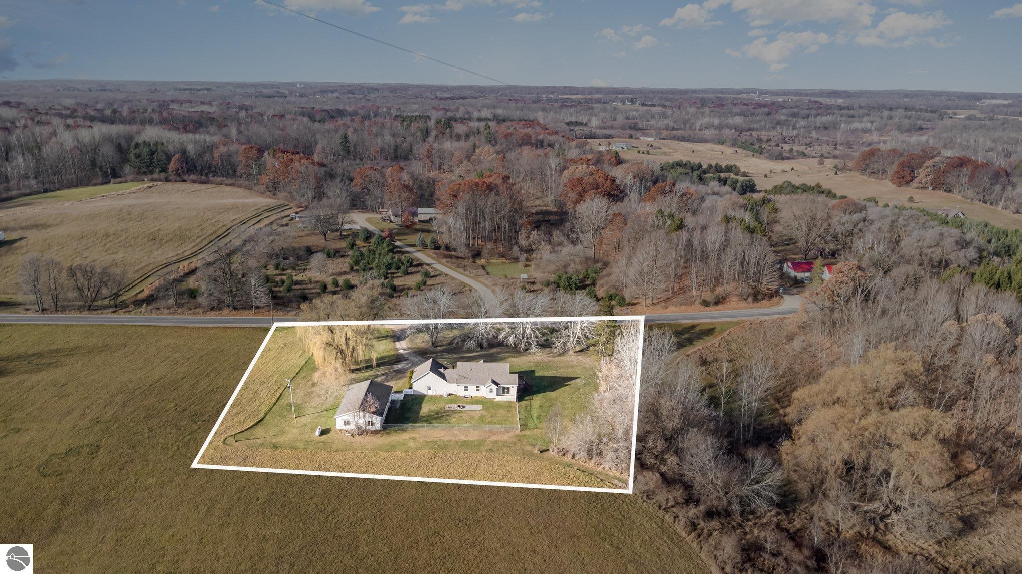 2150 N Douglas Road, Riverdale, MI 48877 — Photo 26
