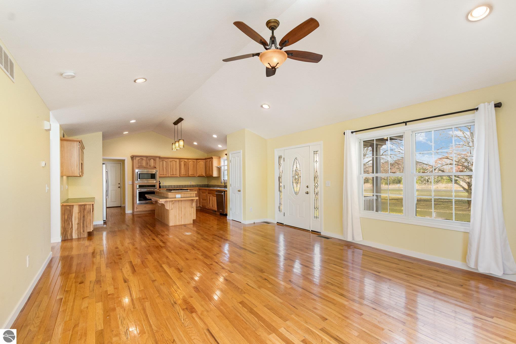 2150 N Douglas Road, Riverdale, MI 48877 — Photo 5