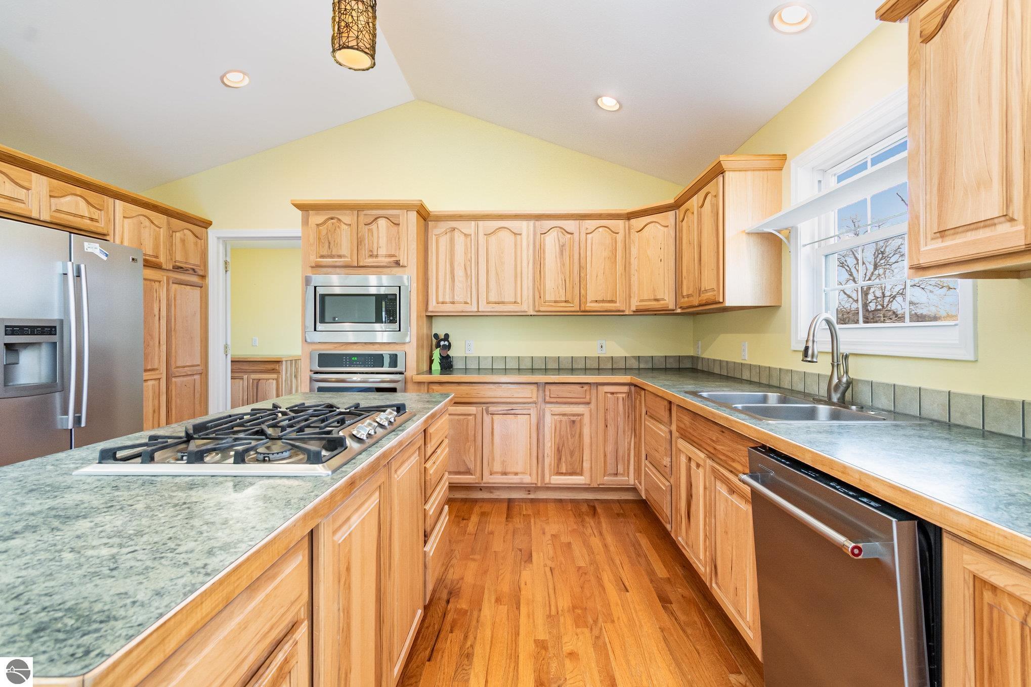 2150 N Douglas Road, Riverdale, MI 48877 — Photo 10