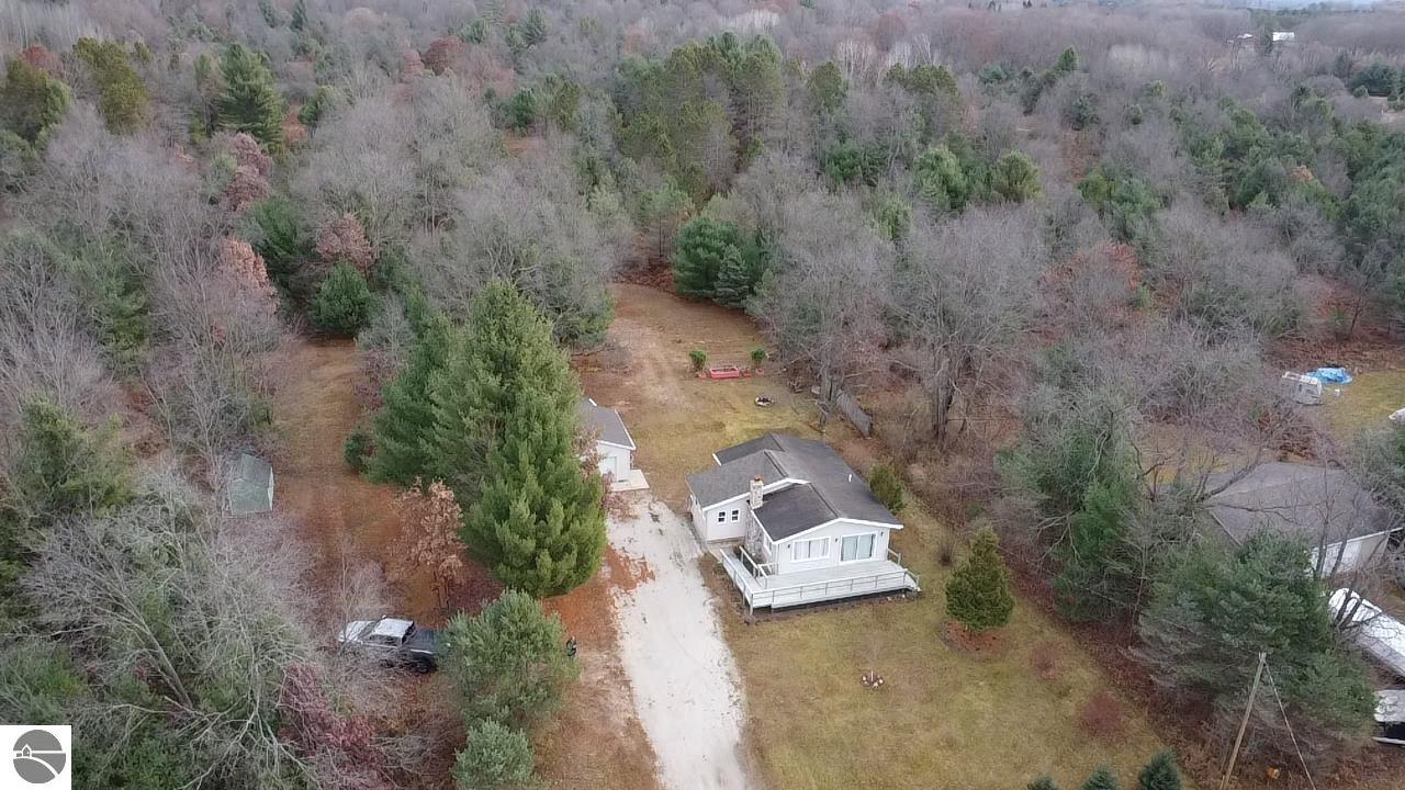9458 Johnson Road, Kaleva, MI 49645 — Photo 10