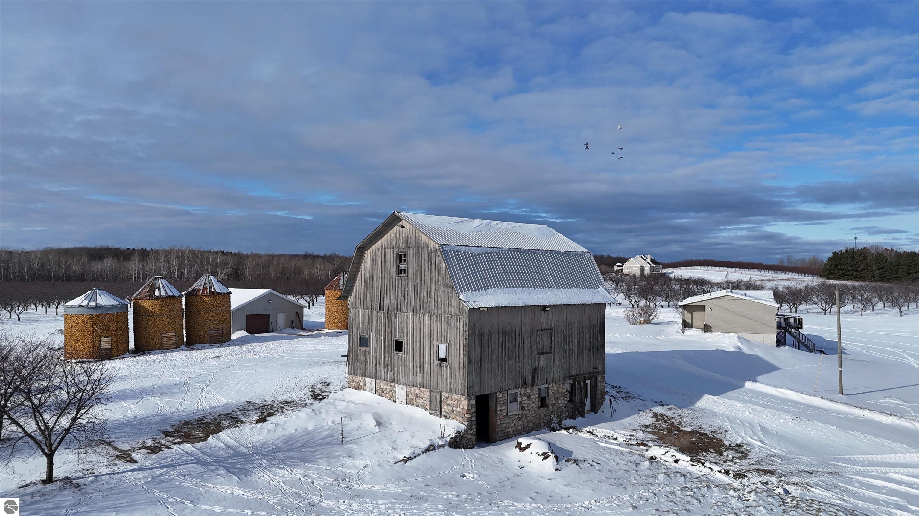 Click to enlarge photo