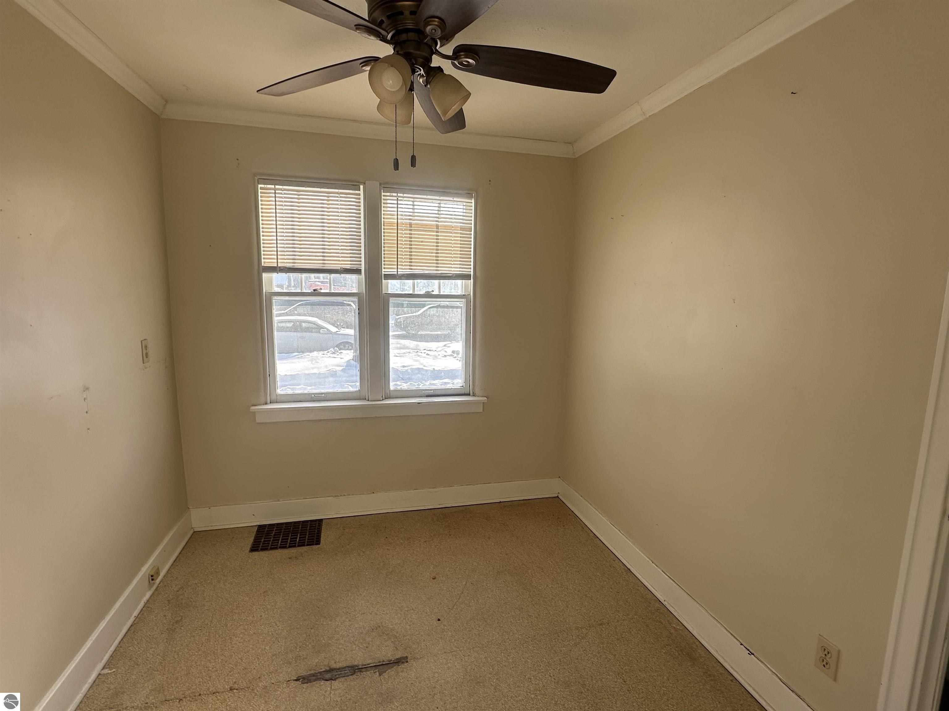 110 W State Street, Clare, MI 48617 — Photo 13
