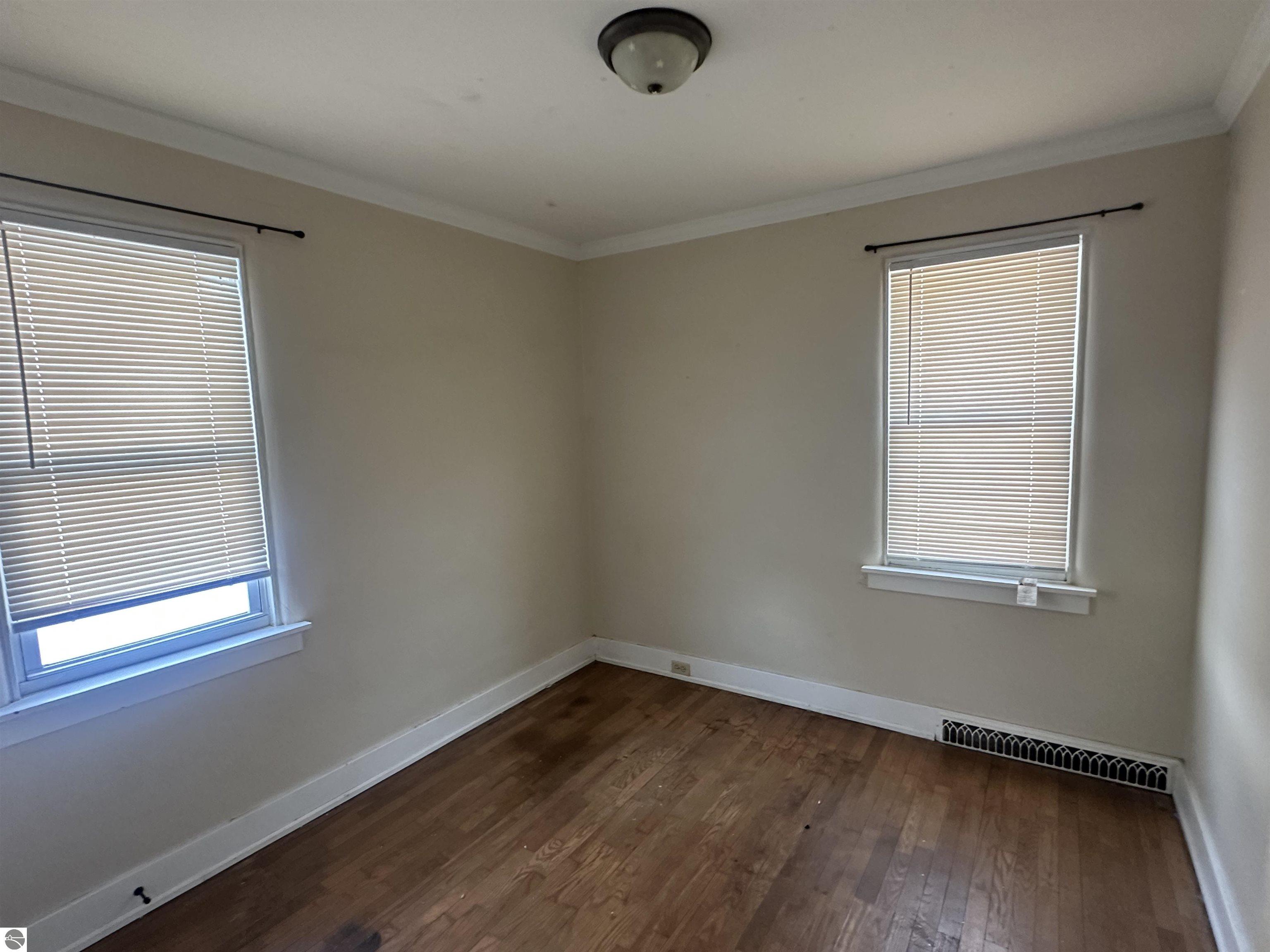 110 W State Street, Clare, MI 48617 — Photo 21