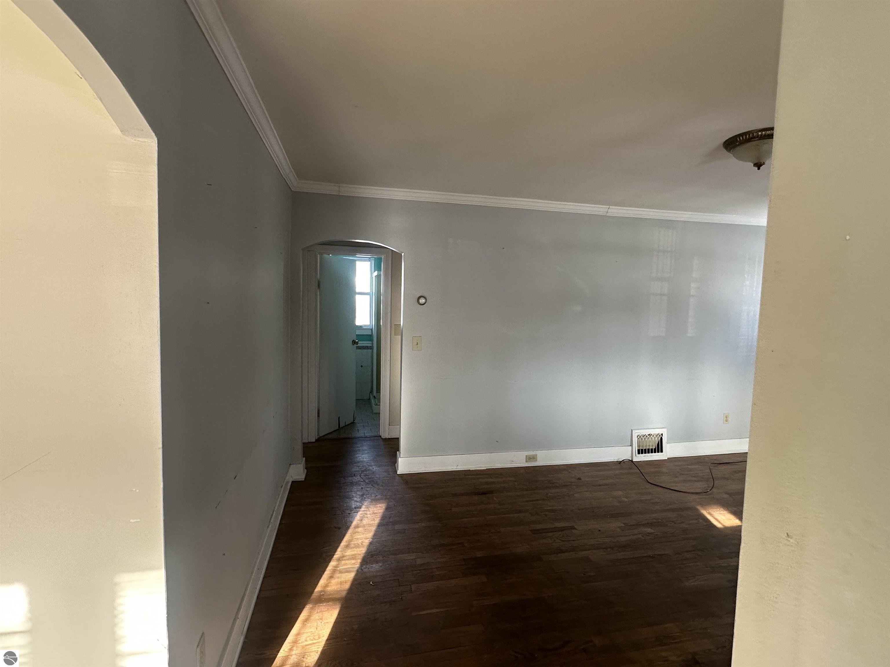 110 W State Street, Clare, MI 48617 — Photo 8
