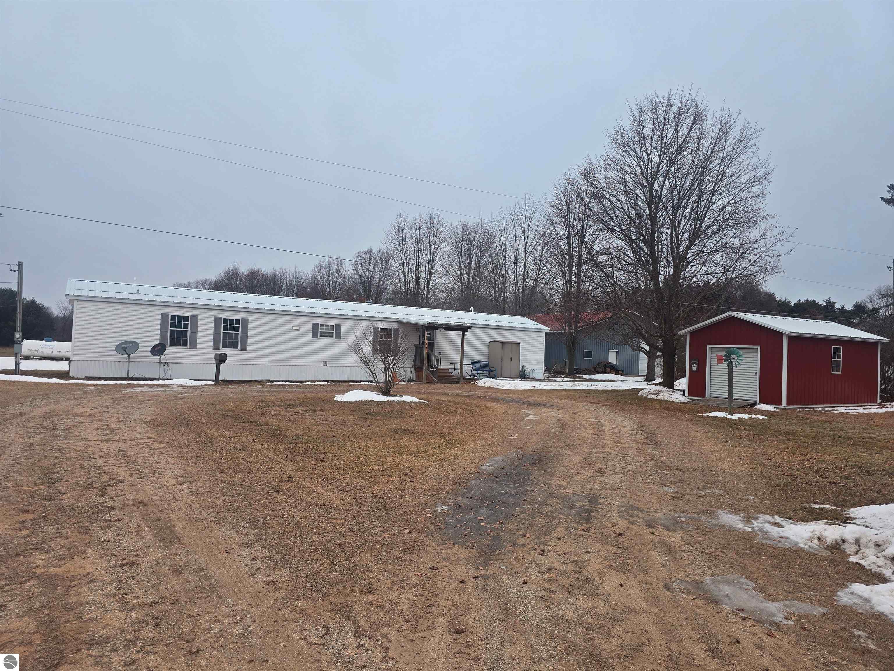10210 W Monroe, Elwell, MI 48832 — front exterior