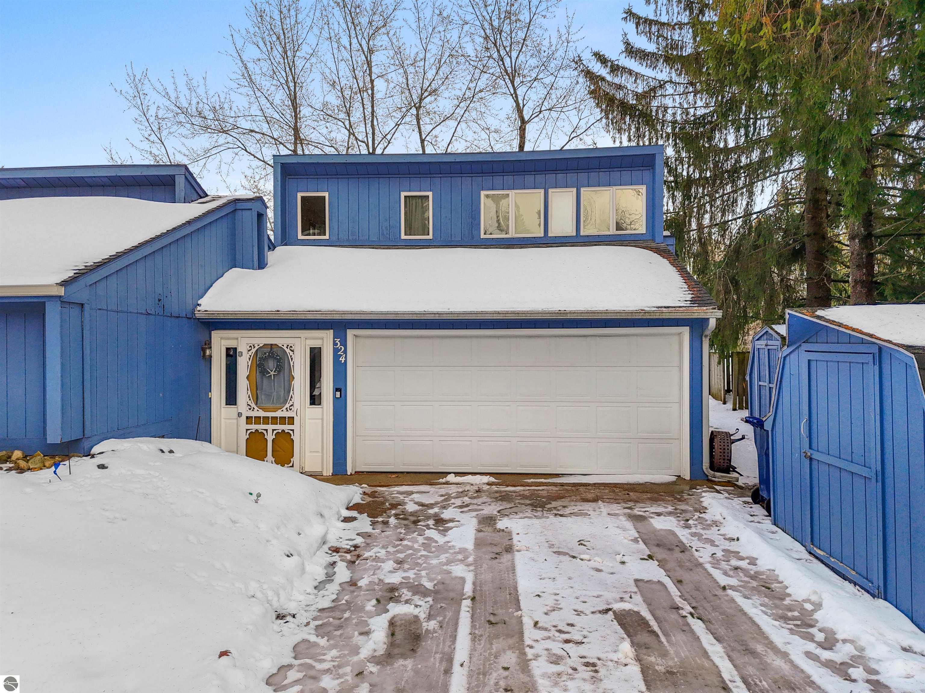 324 N Marion Street, Lake City, MI 49651 — Photo 28