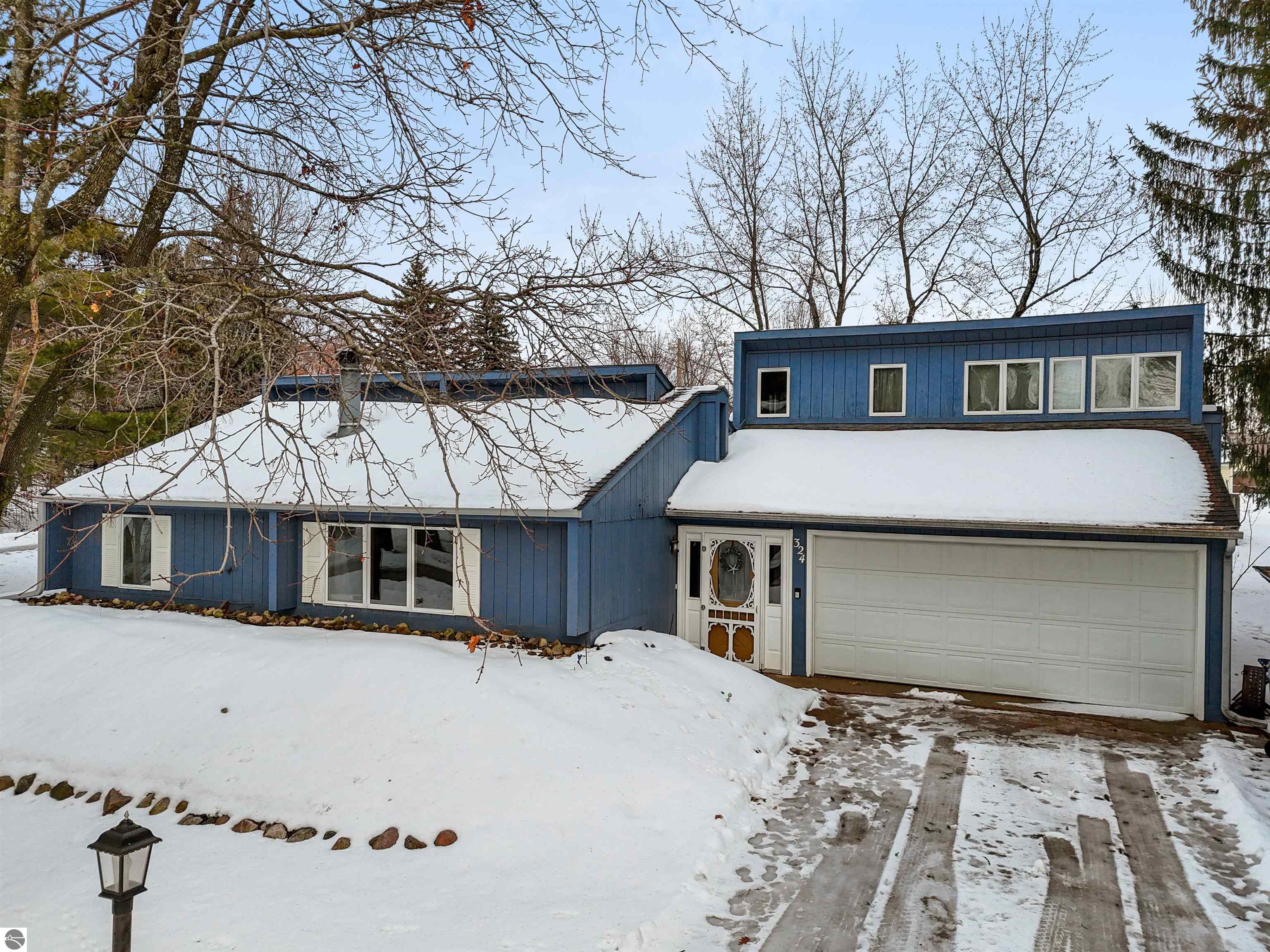 324 N Marion Street, Lake City, MI 49651 — Photo 35