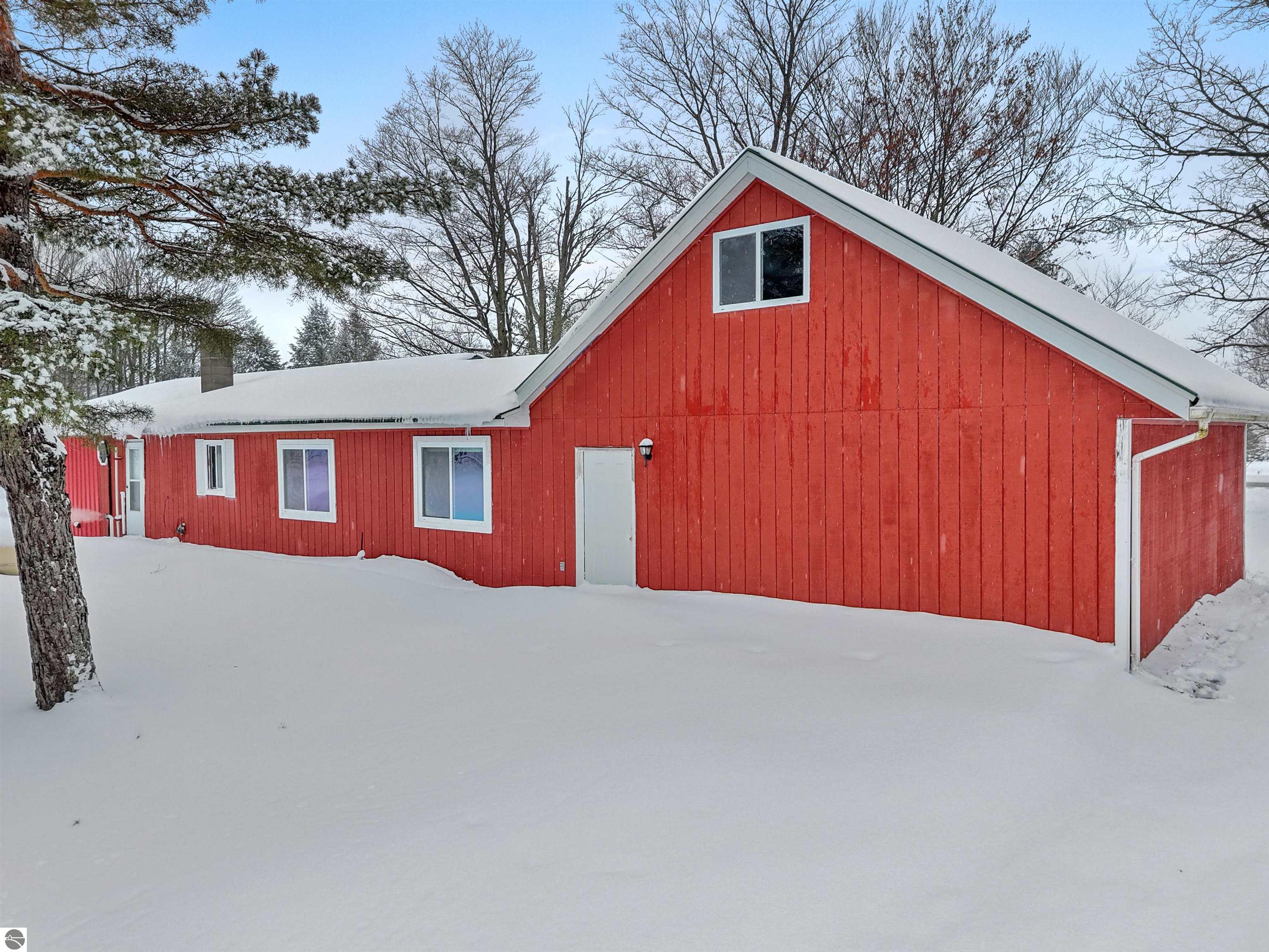 9888 N Wilson Road, Lake City, MI 49651 — Photo 31