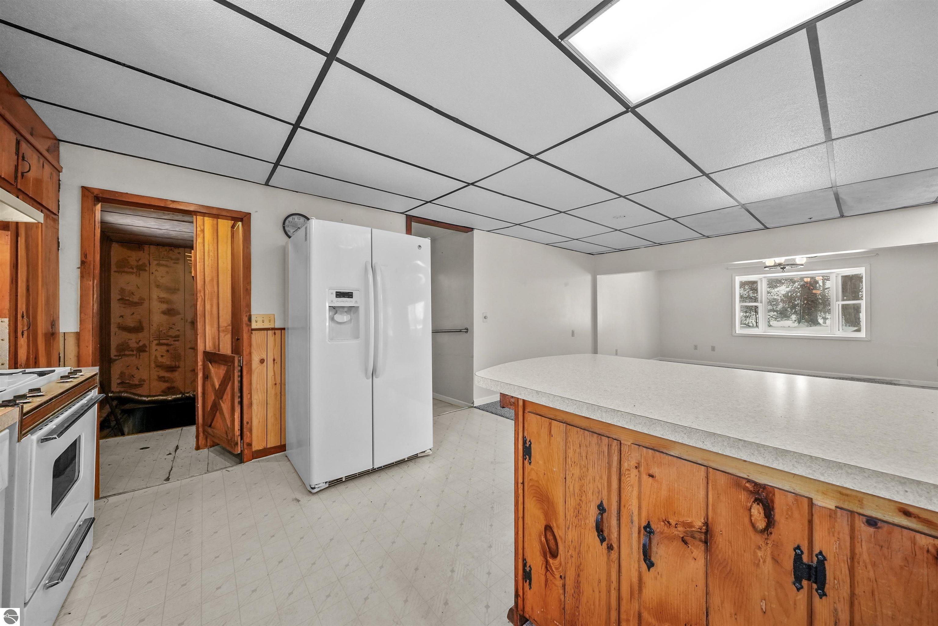 9888 N Wilson Road, Lake City, MI 49651 — Photo 10