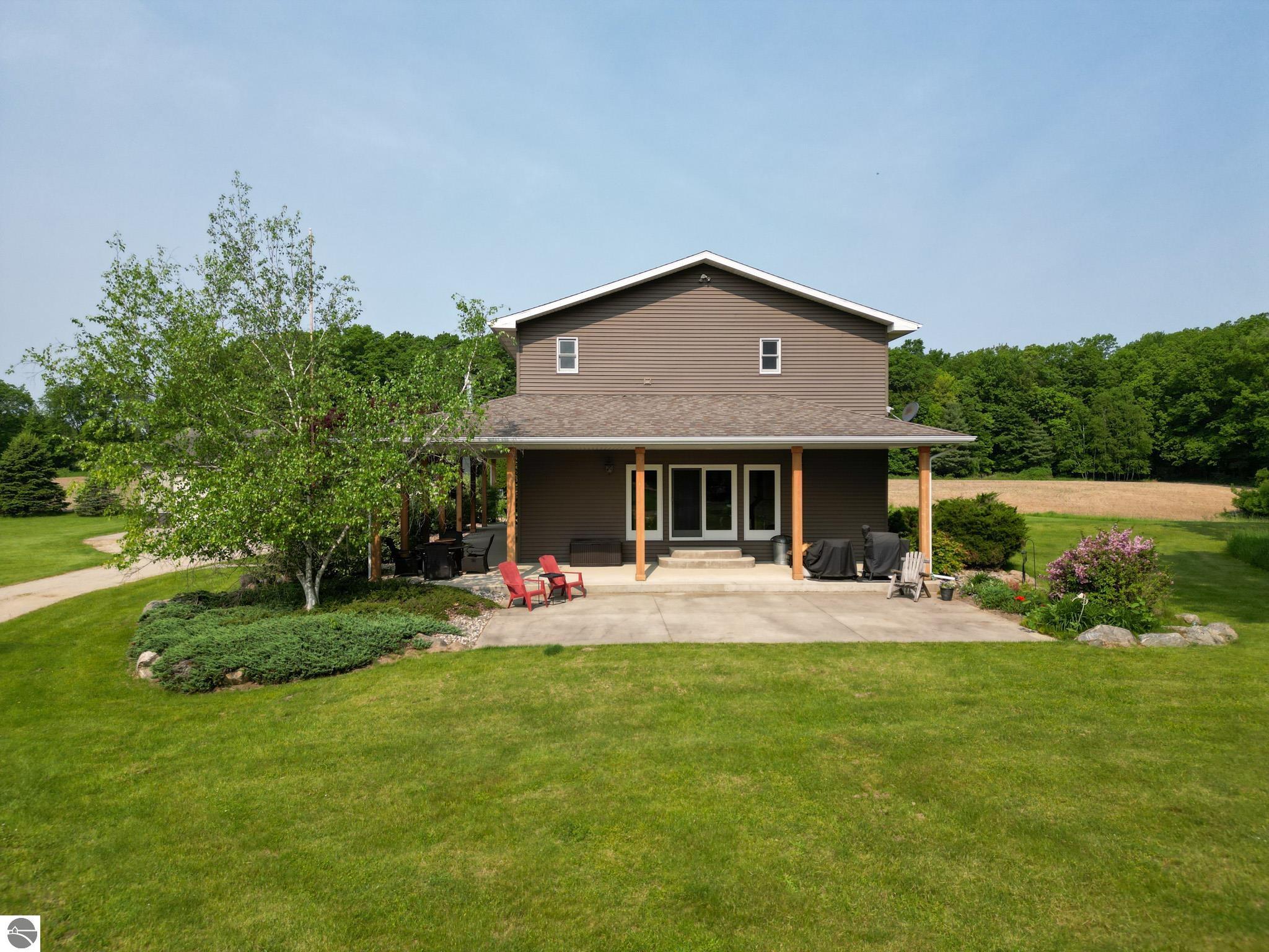 1584 W Chapman Road, MI 48858 — Photo 4