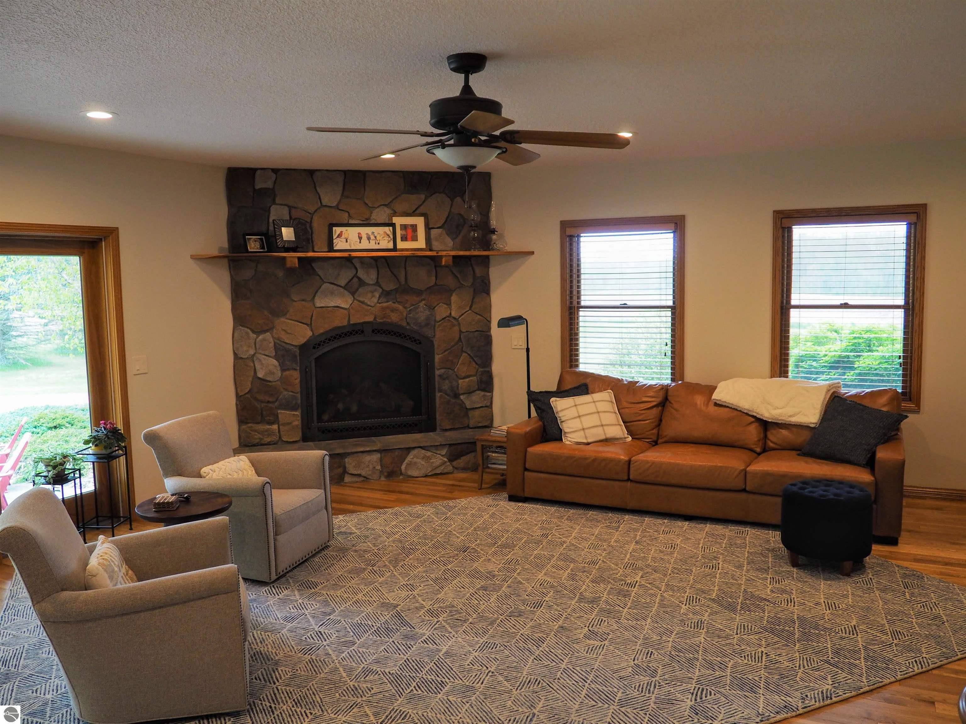 1584 W Chapman Road, MI 48858 — Photo 9