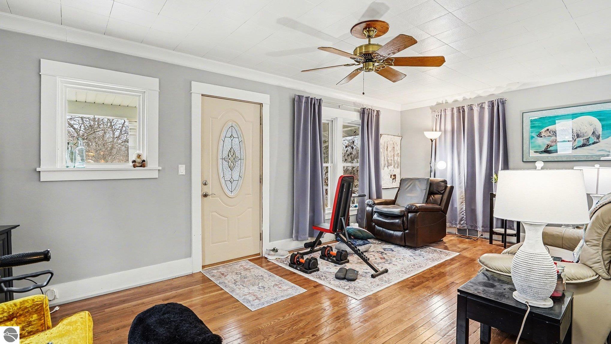 124 S State Street, Alma, MI 48801 — Photo 3