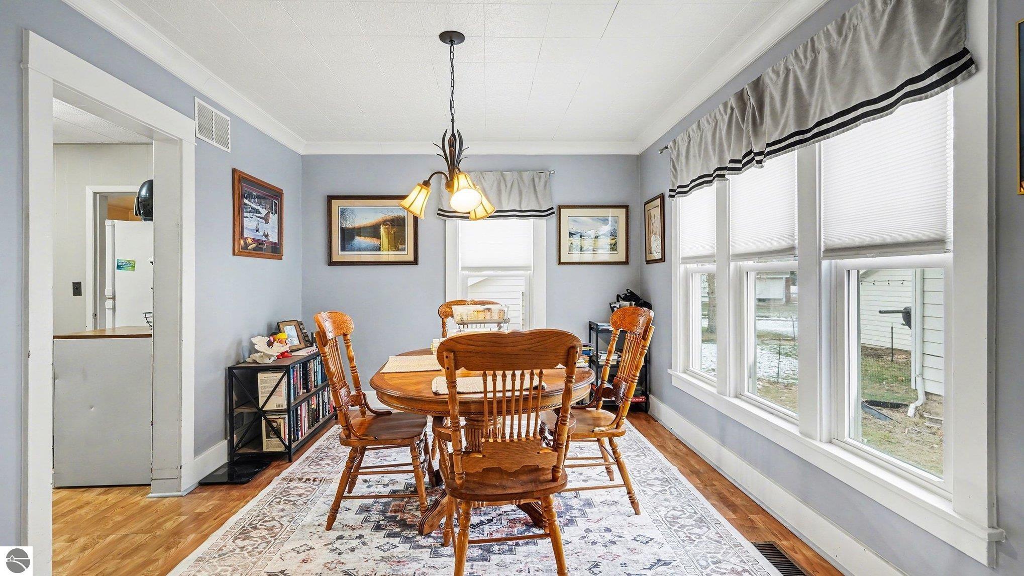 124 S State Street, Alma, MI 48801 — Photo 5