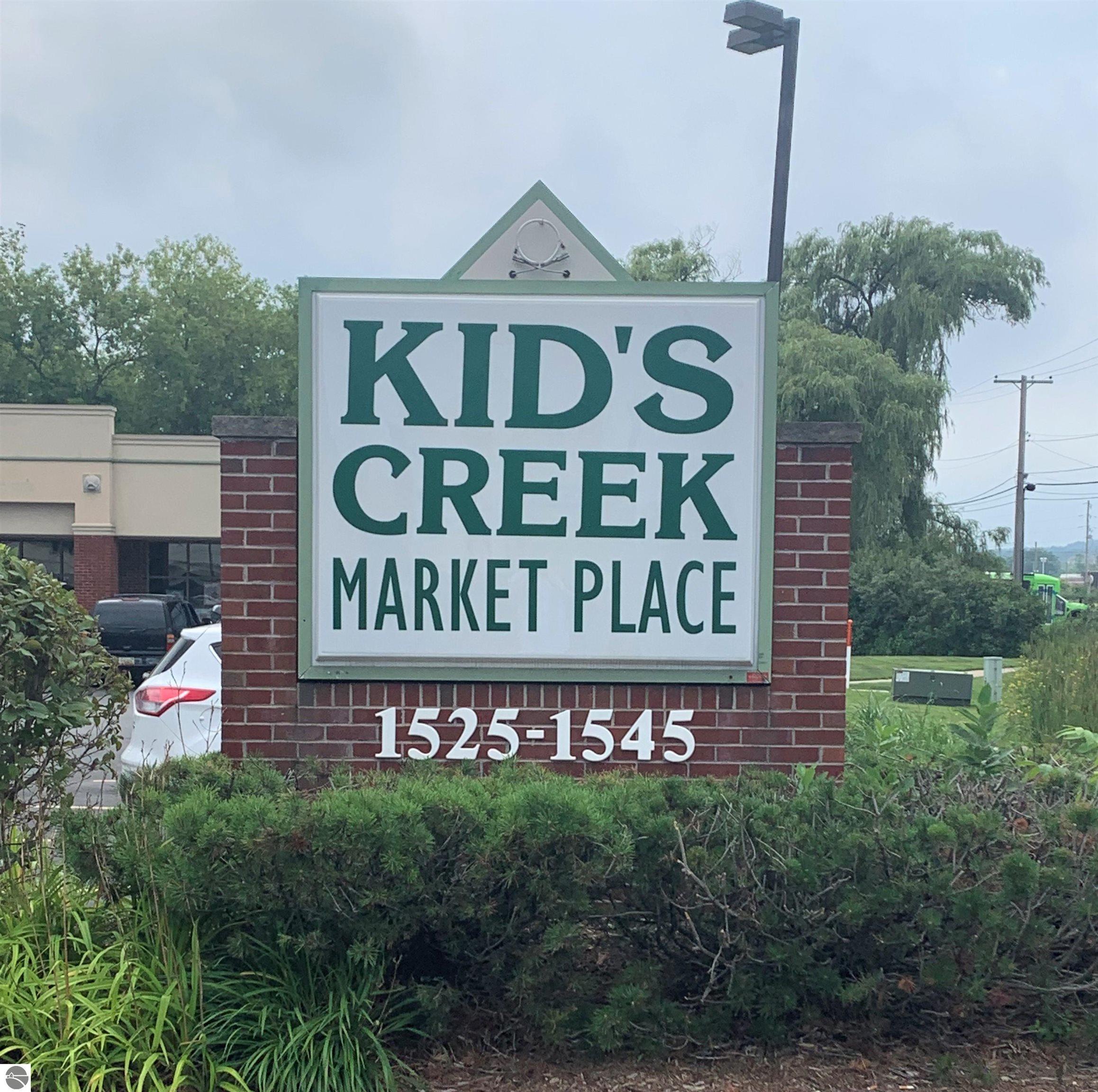 1545 S Division Suite 116