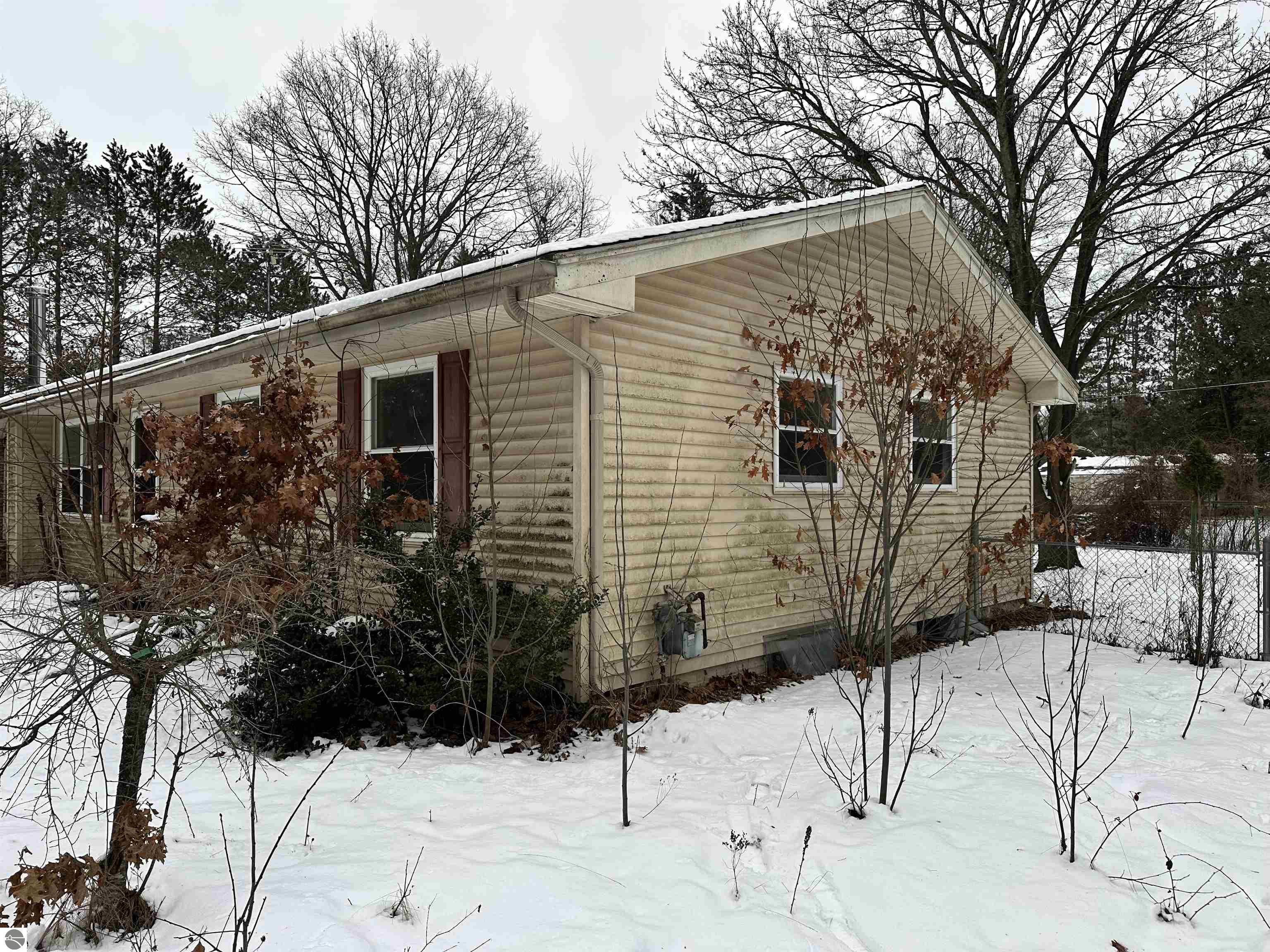 8745 Florence Street, Lake, MI 48632 — Photo 2