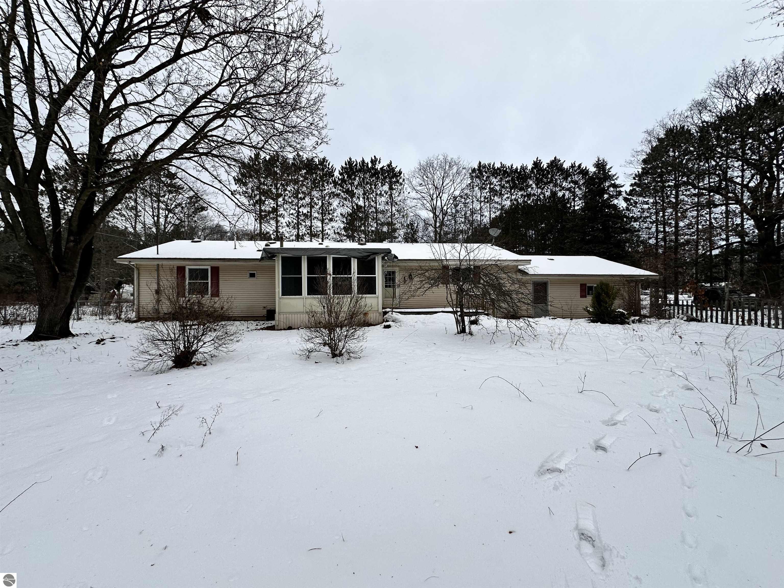 8745 Florence Street, Lake, MI 48632 — Photo 4