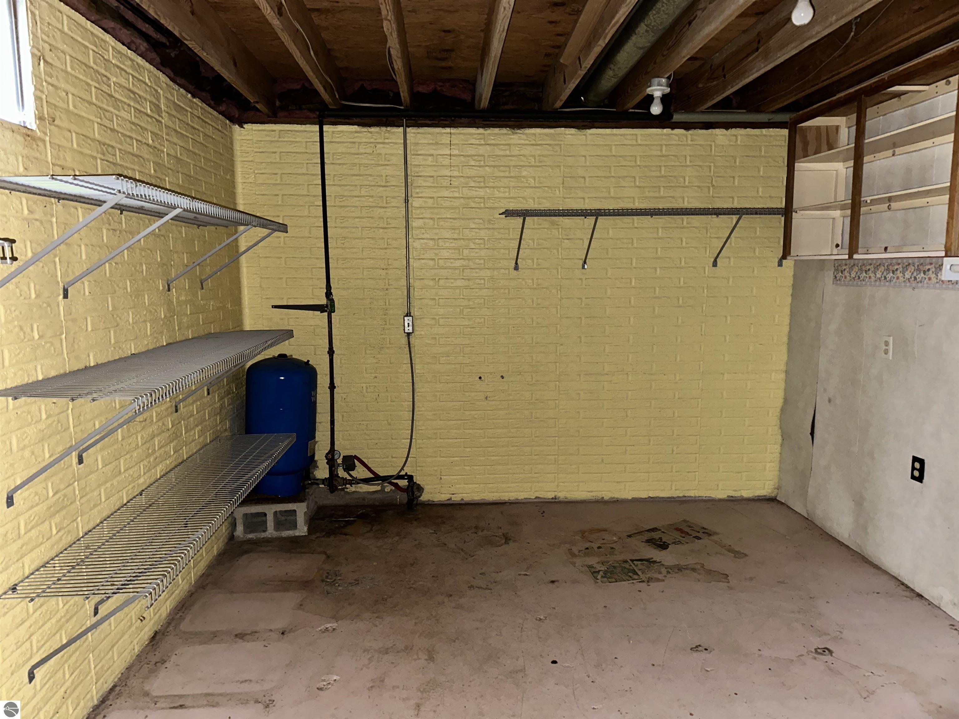 8745 Florence Street, Lake, MI 48632 — Photo 33