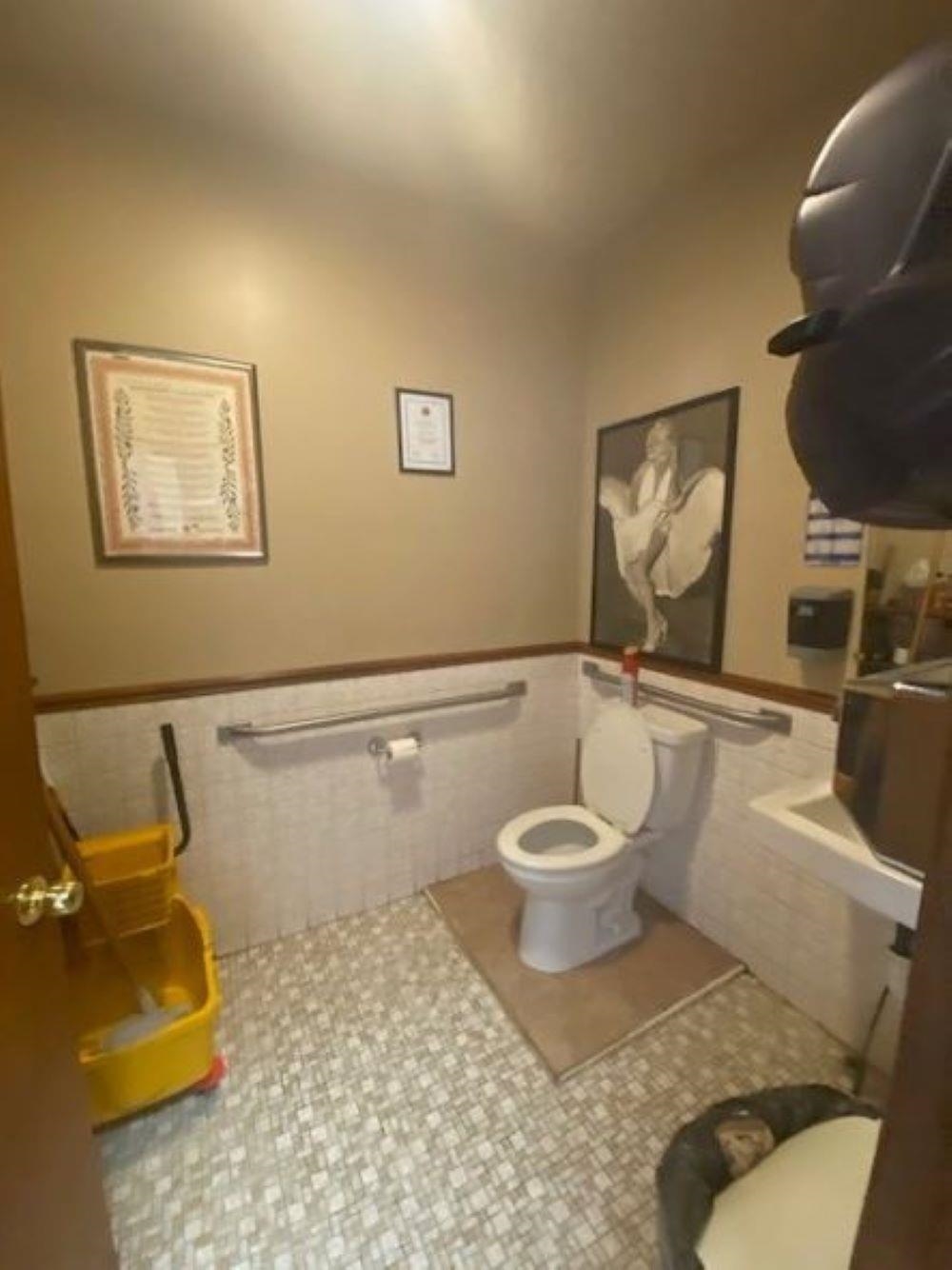 Picture 8