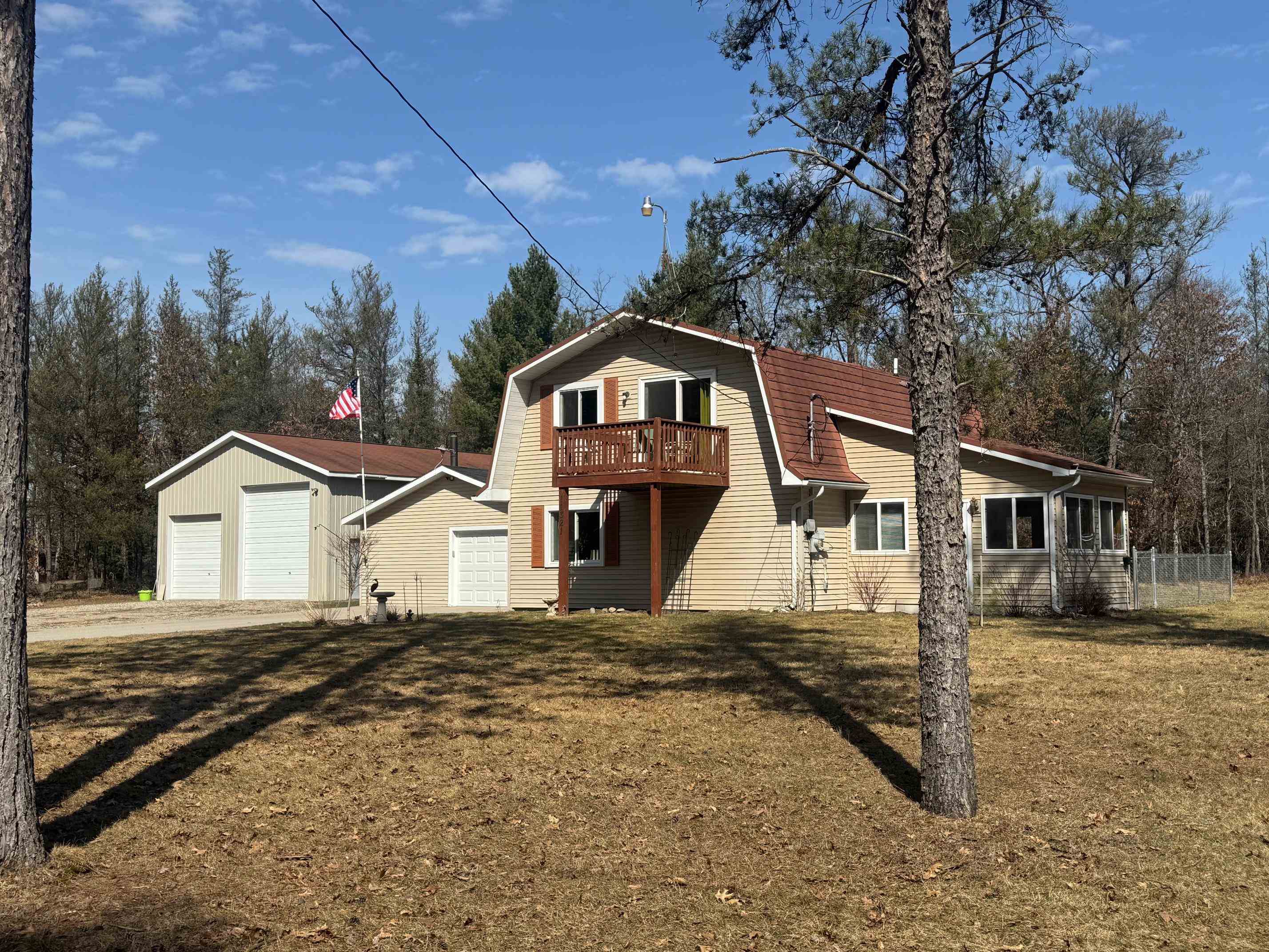 Homes for sale in Roscommon, MI | 11321 E Airport Rd, Roscommon, MI 48656 | MLS# 77080055062