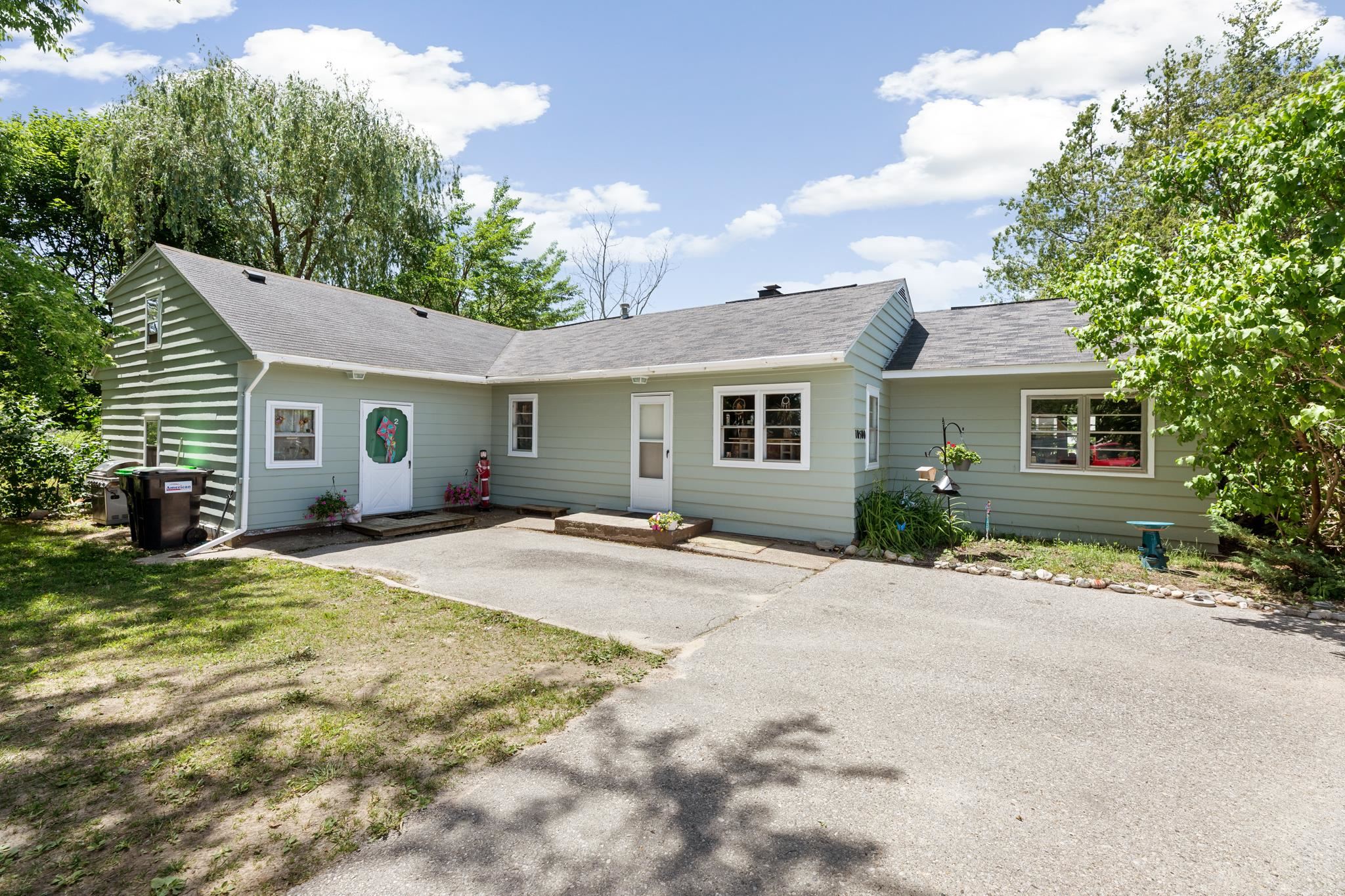 Homes for sale in Traverse City City Grand Traverse, MI | 10500 E Traverse Hwy, Traverse City City Grand Traverse, MI 49684 | MLS# 78080059291