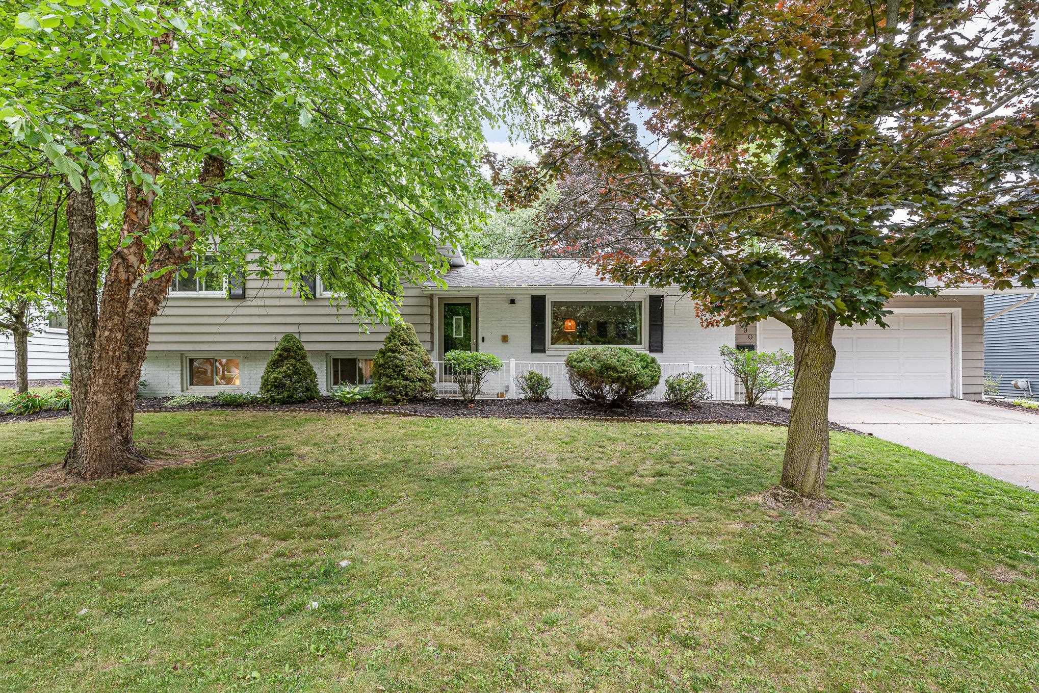 Homes for sale in Gratiot, MI | 190 Westview Dr, Gratiot, MI 48801 | MLS# 79080059390