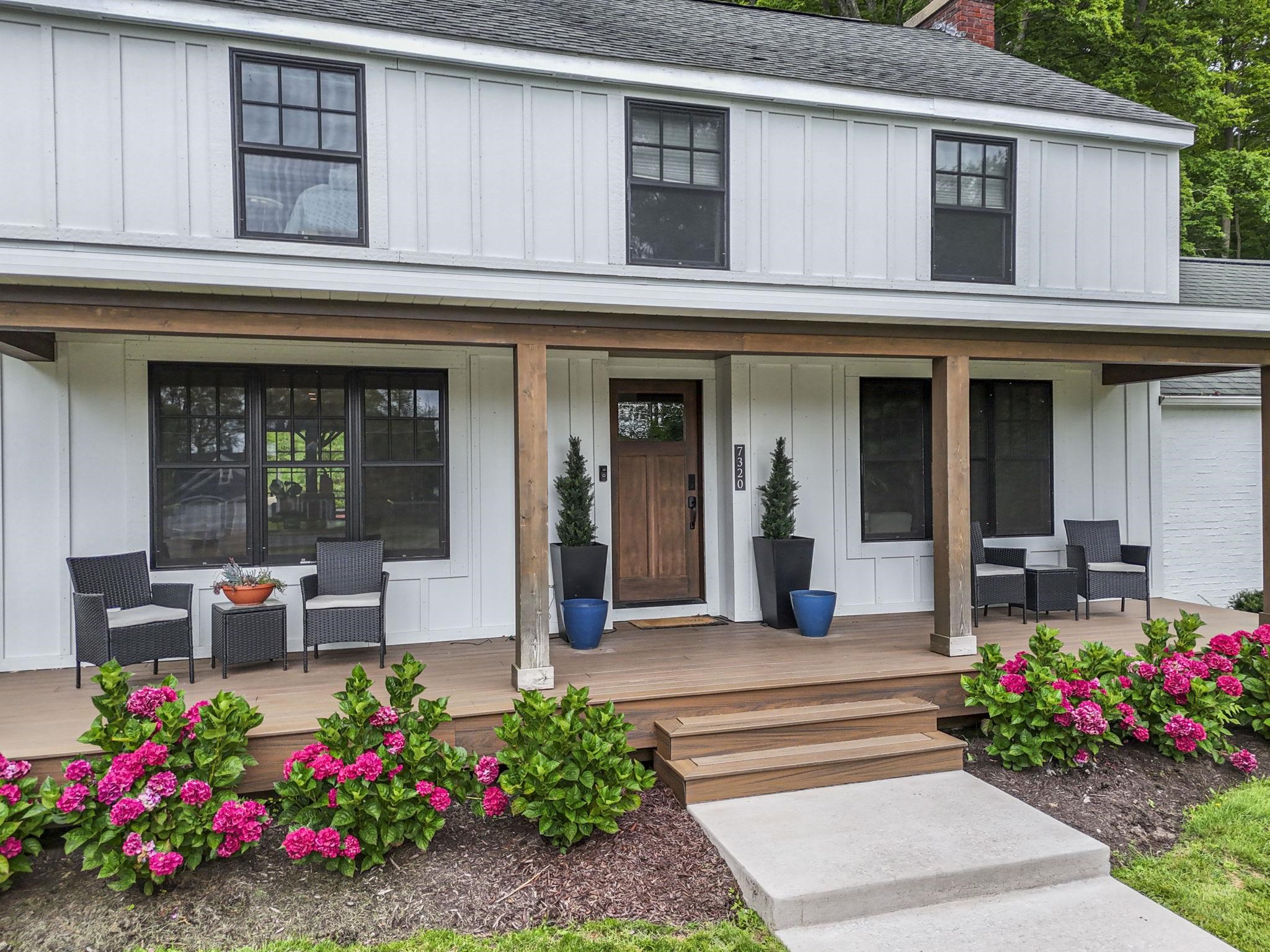 Homes for sale in Peninsula Township Grand Traverse, MI | 7320 Peninsula Dr, Peninsula Township Grand Traverse, MI 49686 | MLS# 78080062180