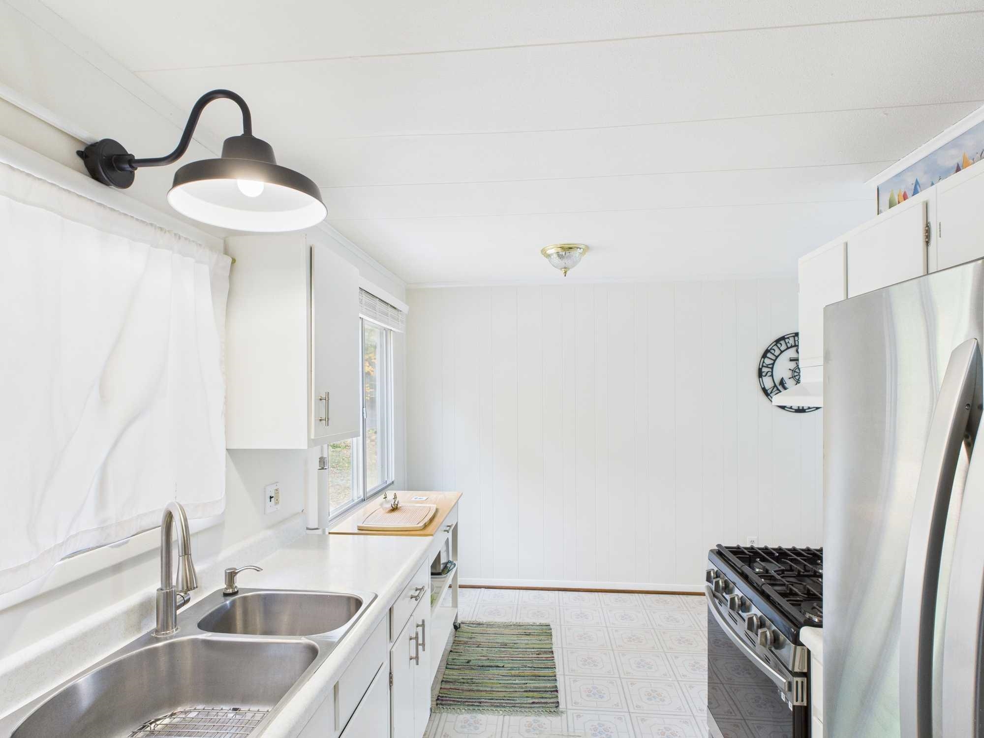 Homes for sale in Northport, MI | 10835 N Shore Dr, Northport, MI 49670 | MLS# 80063085