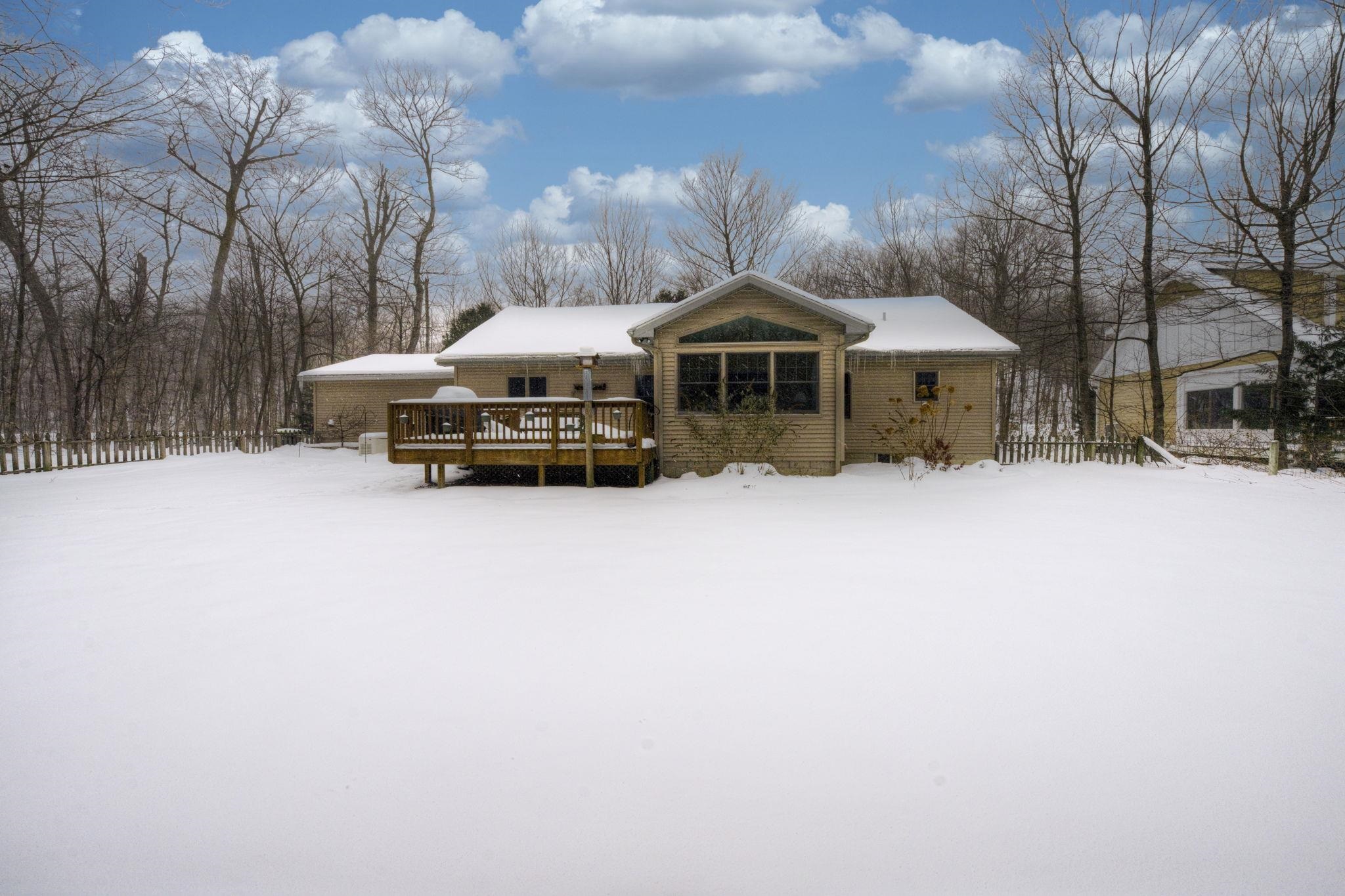 Homes for sale in Leland Township Leelanau, MI | 3900 N Trillium Dr, Leland Township Leelanau, MI 49654 | MLS# 78080064339