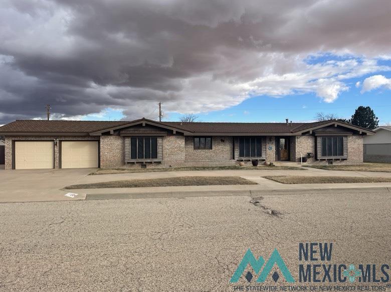 604S 8 th Street Jal, NM Photo
