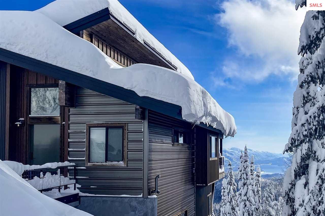 Schweitzer Mountain Resort Information And Real Estate Listings