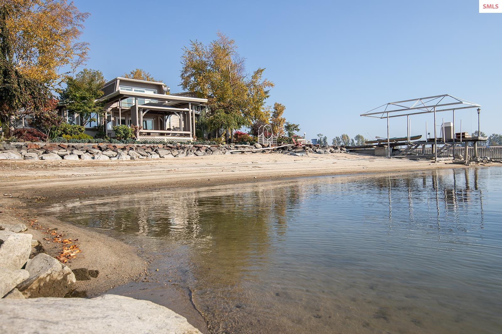 110 E Pacific St, Sandpoint, ID 83864