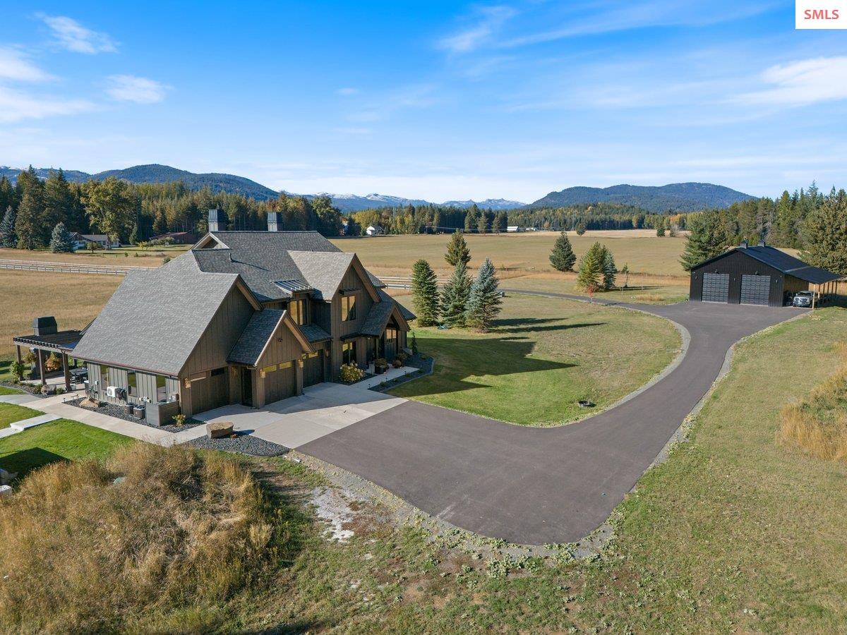 713 N Center Valley Rd