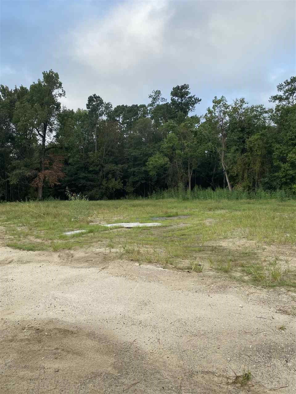 For Sale 0000 N Hwy 105, Vidor, TX 77662 1,367,450