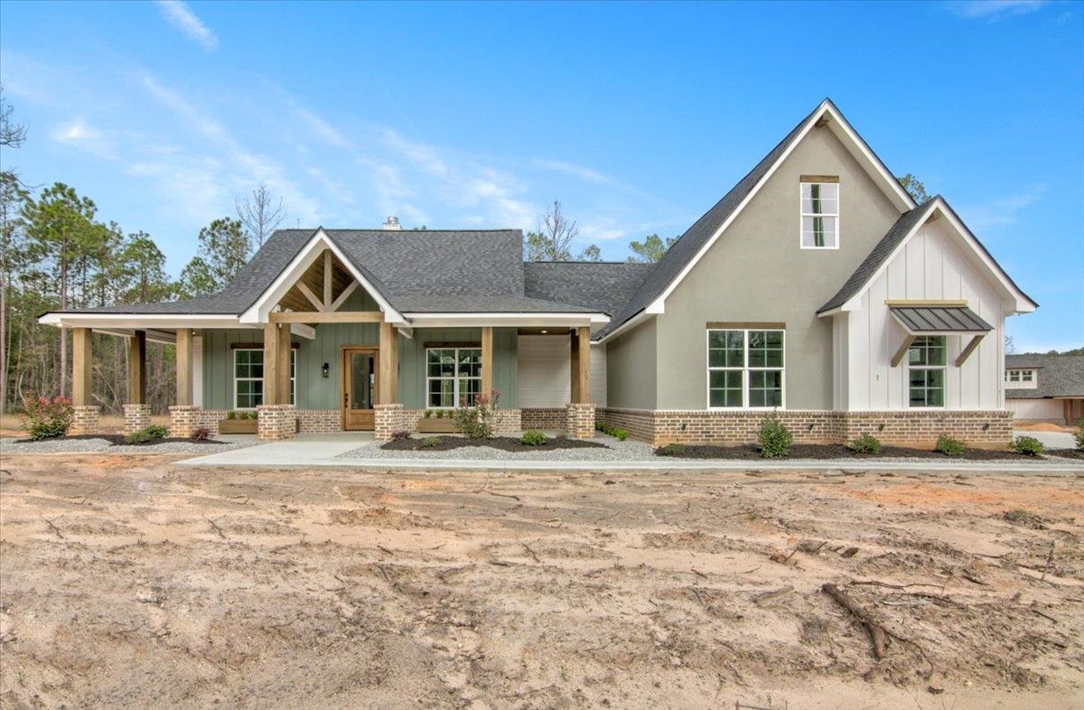 Photo for MLS Id 236184 located at 136 RAYBURN RESERVE DR.