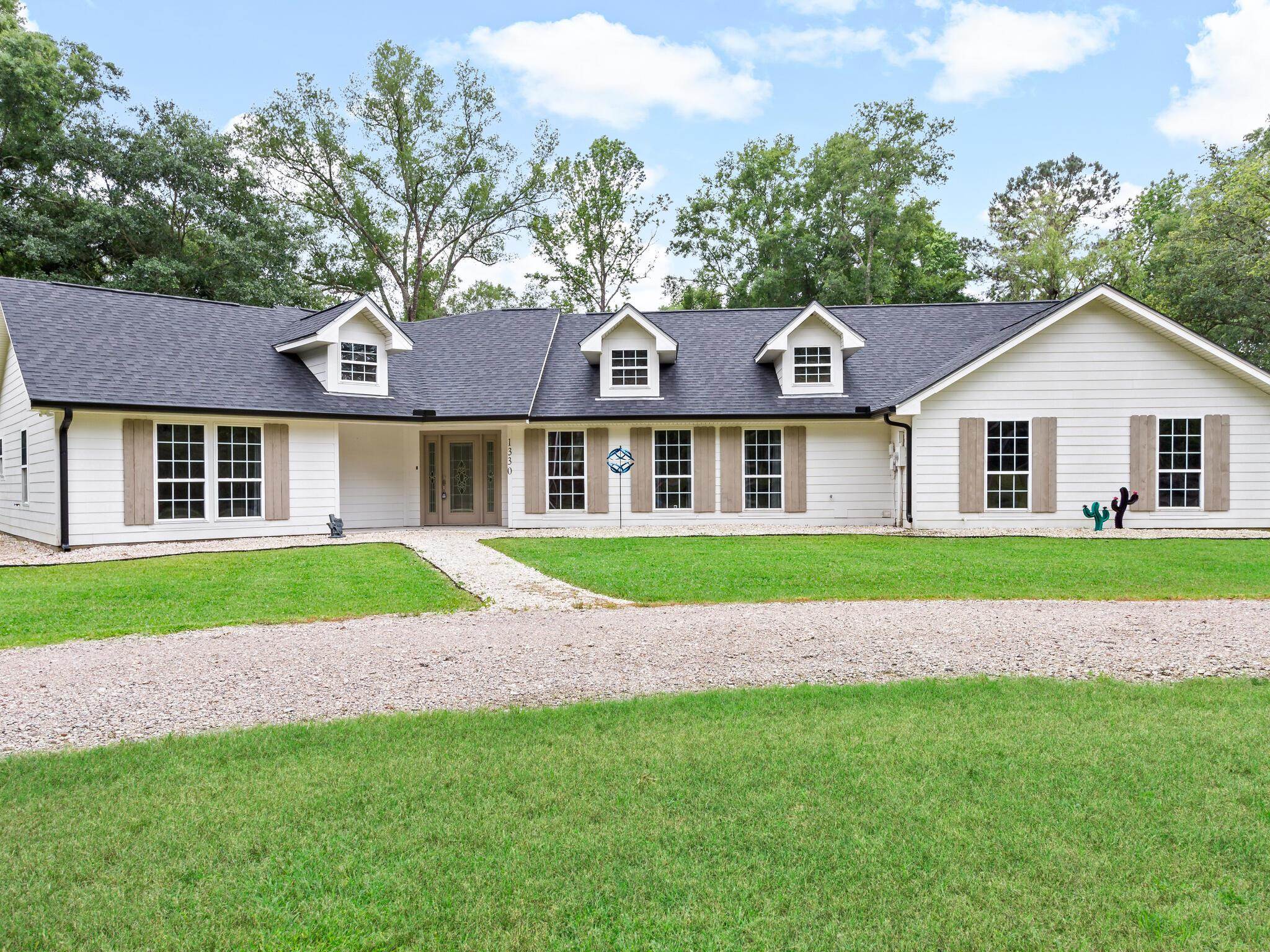 Photo for MLS Id 237827 located at 1330 Terry Road