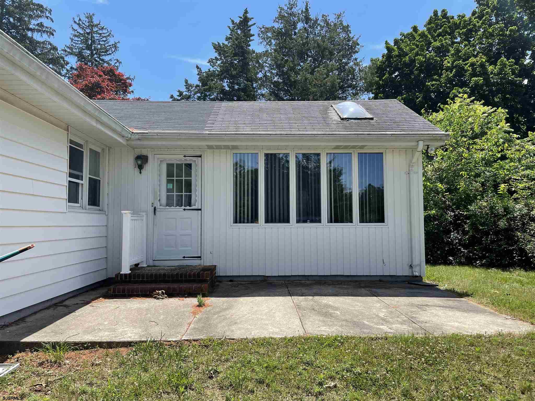 418 S 1st Road, Hammonton, NJ 08037