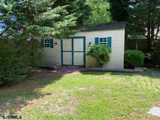 15 HOLLY HILLS DR, SOMERS POINT, NJ 08244 | Robert Bergmeister