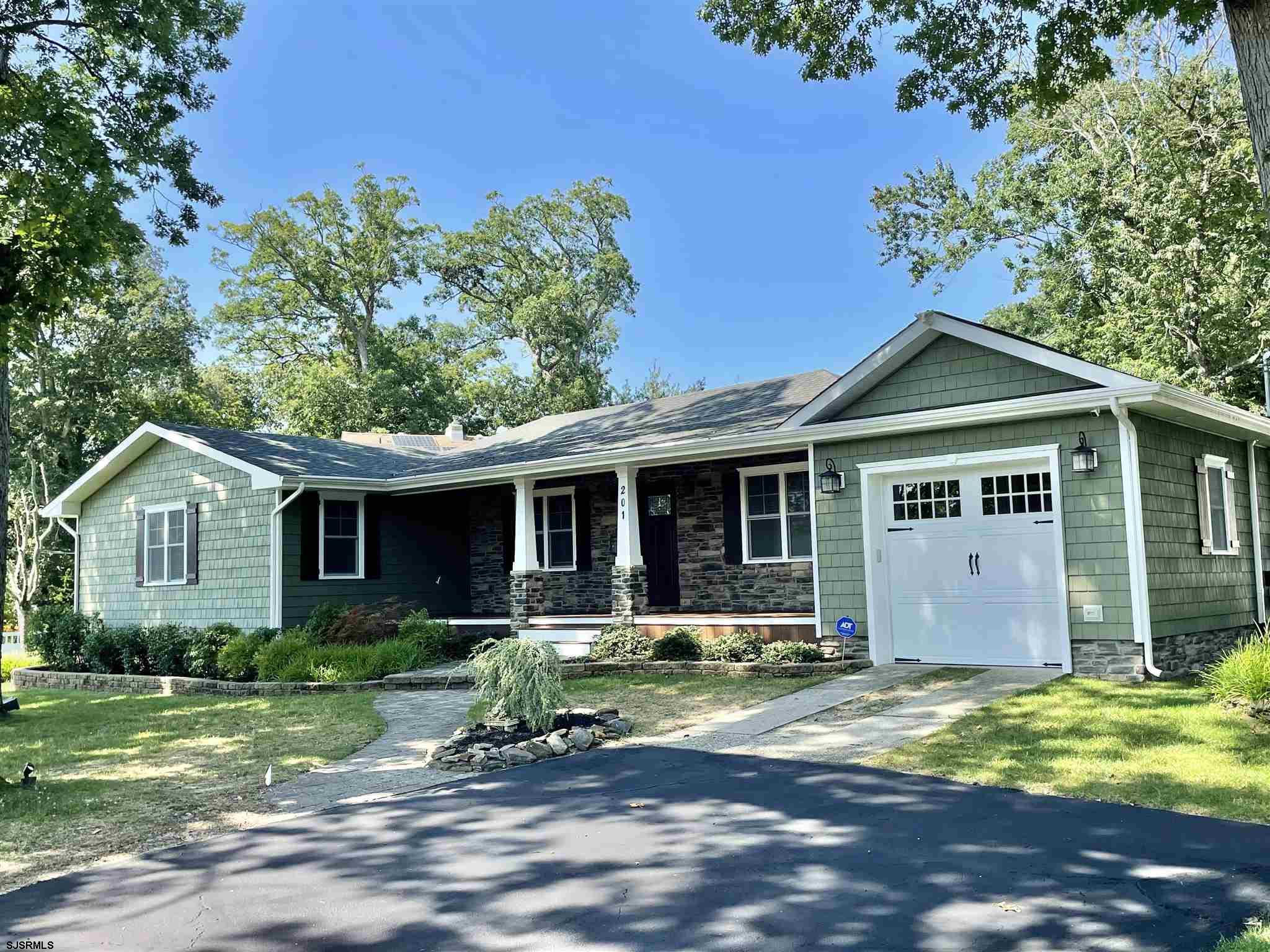 Linwood Homes, Real Estate and Properties For Sale