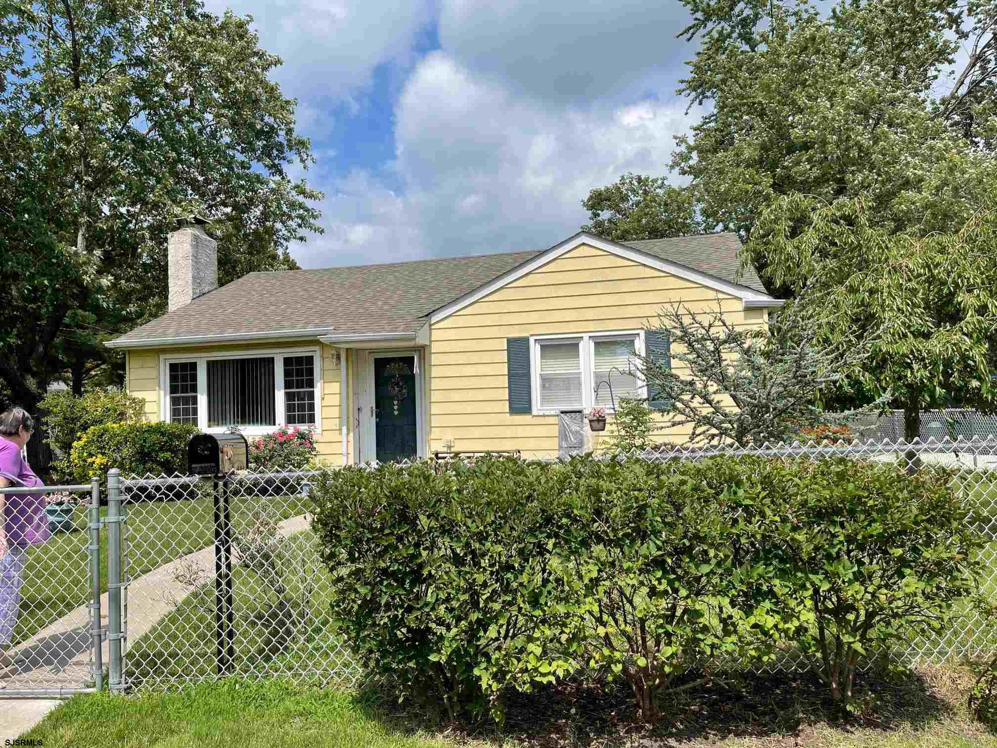 258 Coolidge Ave, Absecon, NJ 08234
