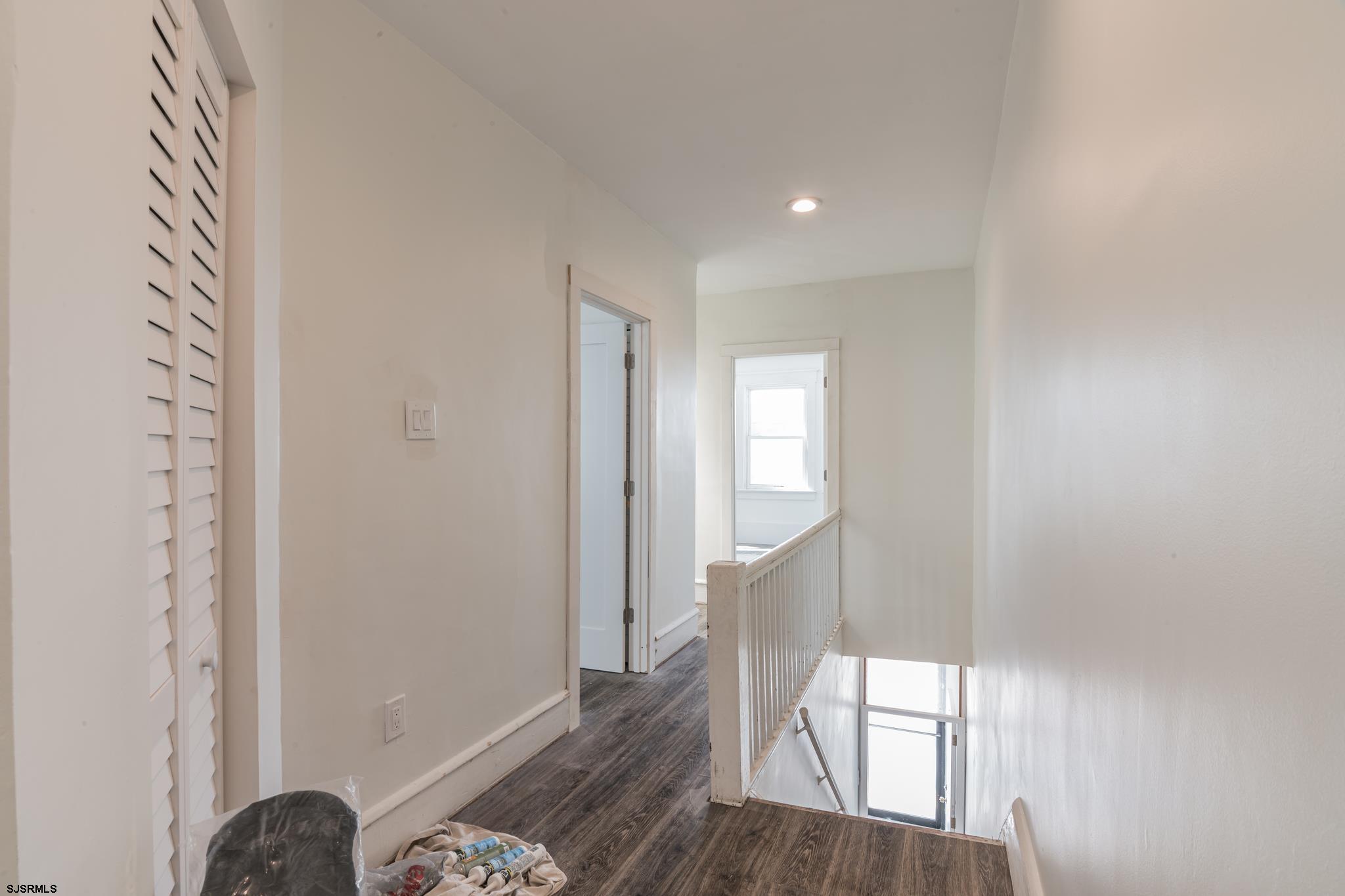 949 Asbury - Picture 18