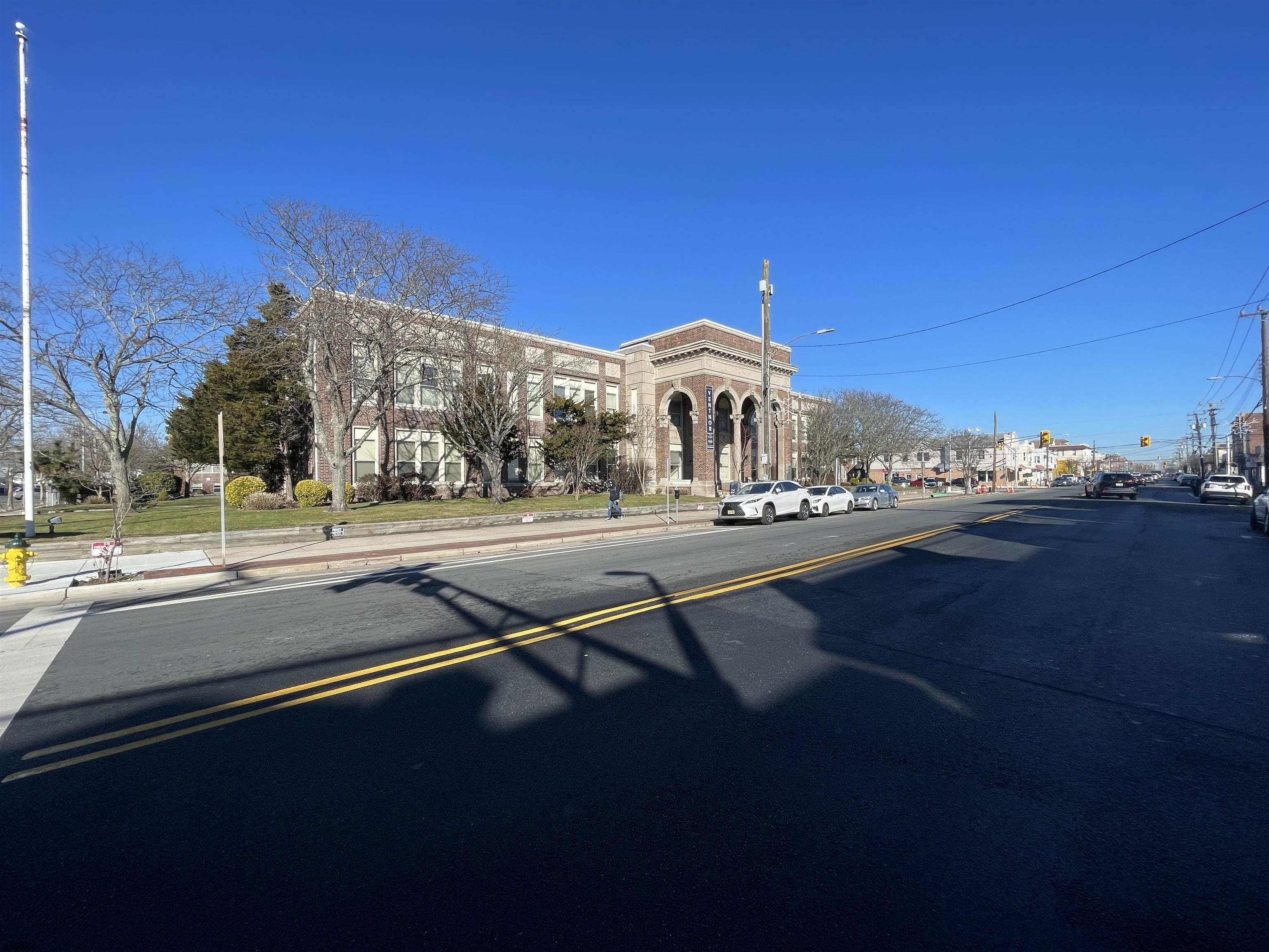 6601 Ventnor Ave, Ventnor, NJ 08406