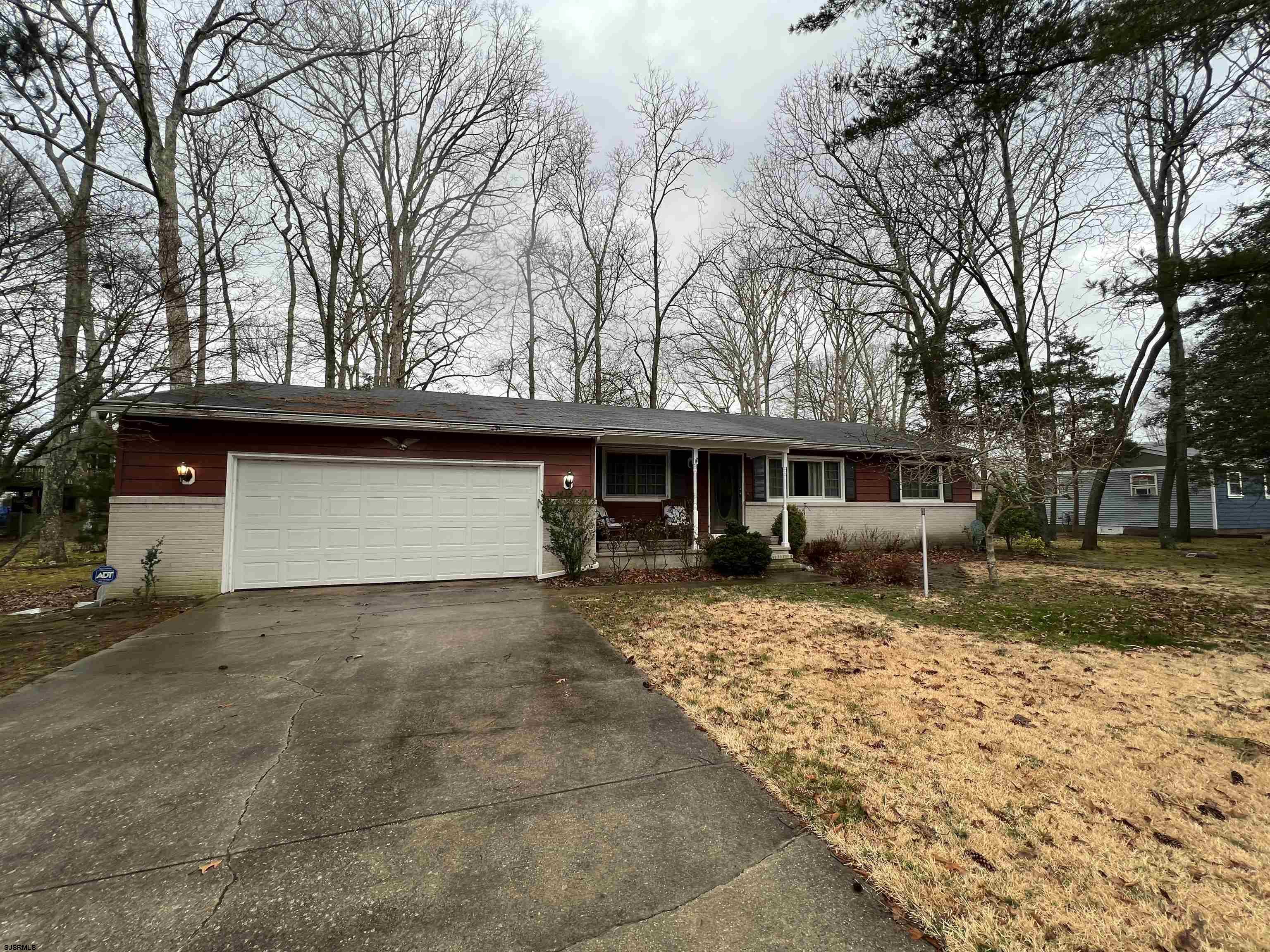 976 Myrtle Ave Ave, Cape May