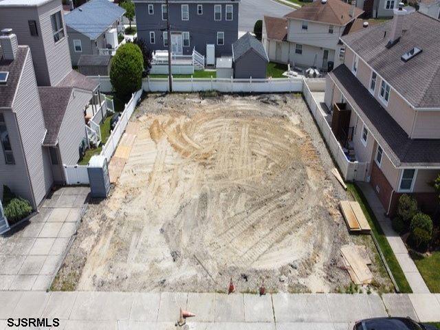  - Picture 5