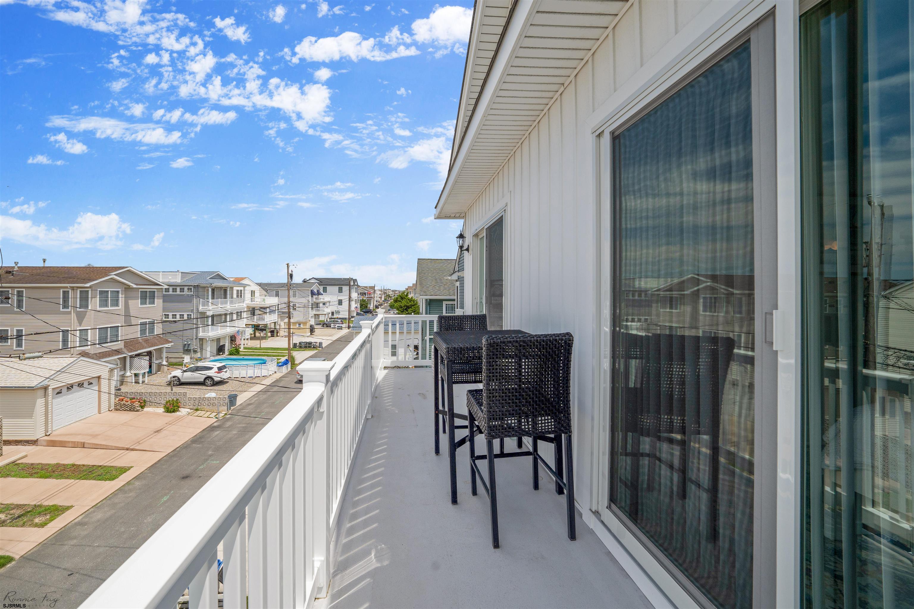 3144 West Ave